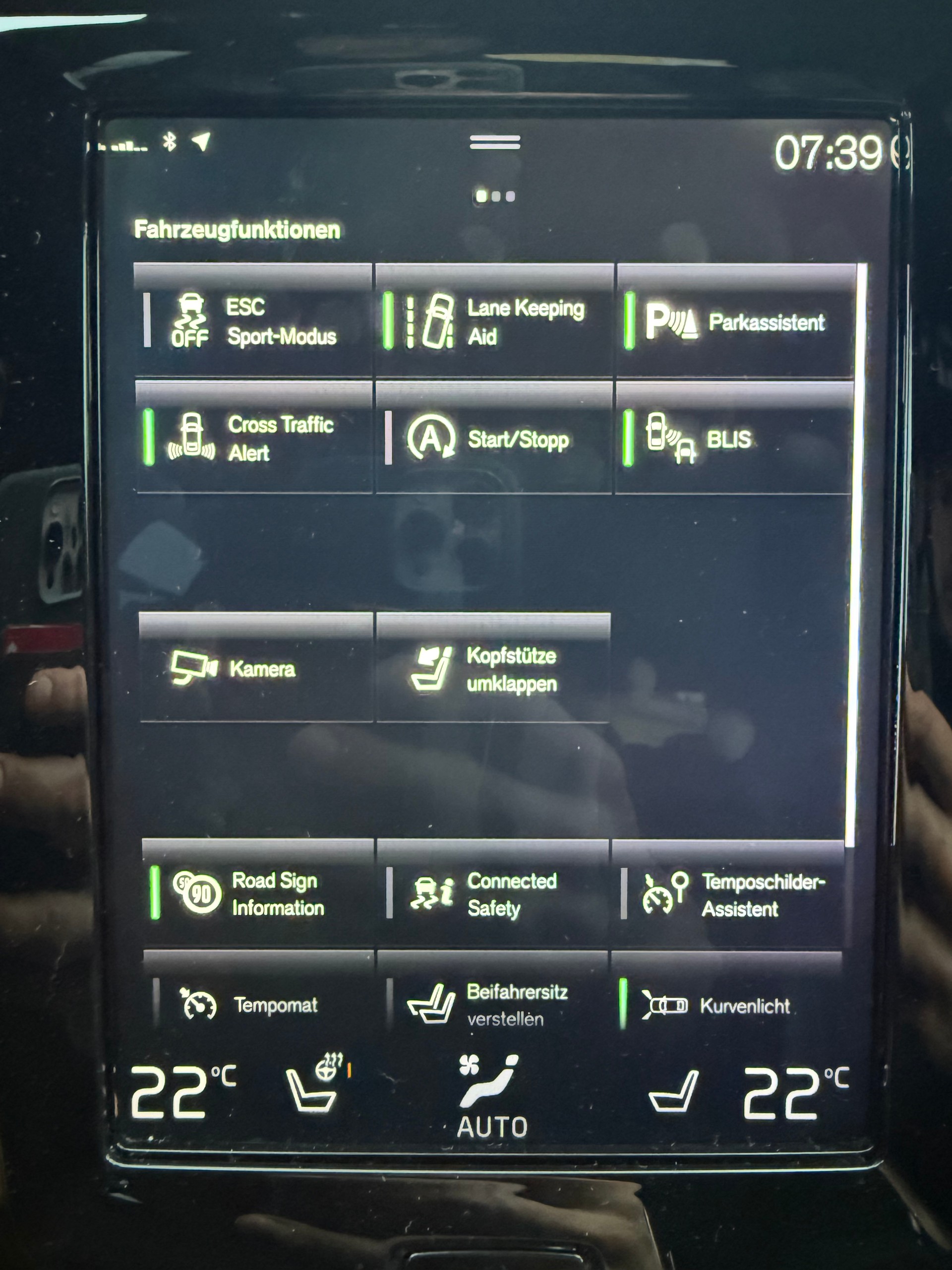 VOLVO V90 T6 AWD R-Design Geartronic-image-16