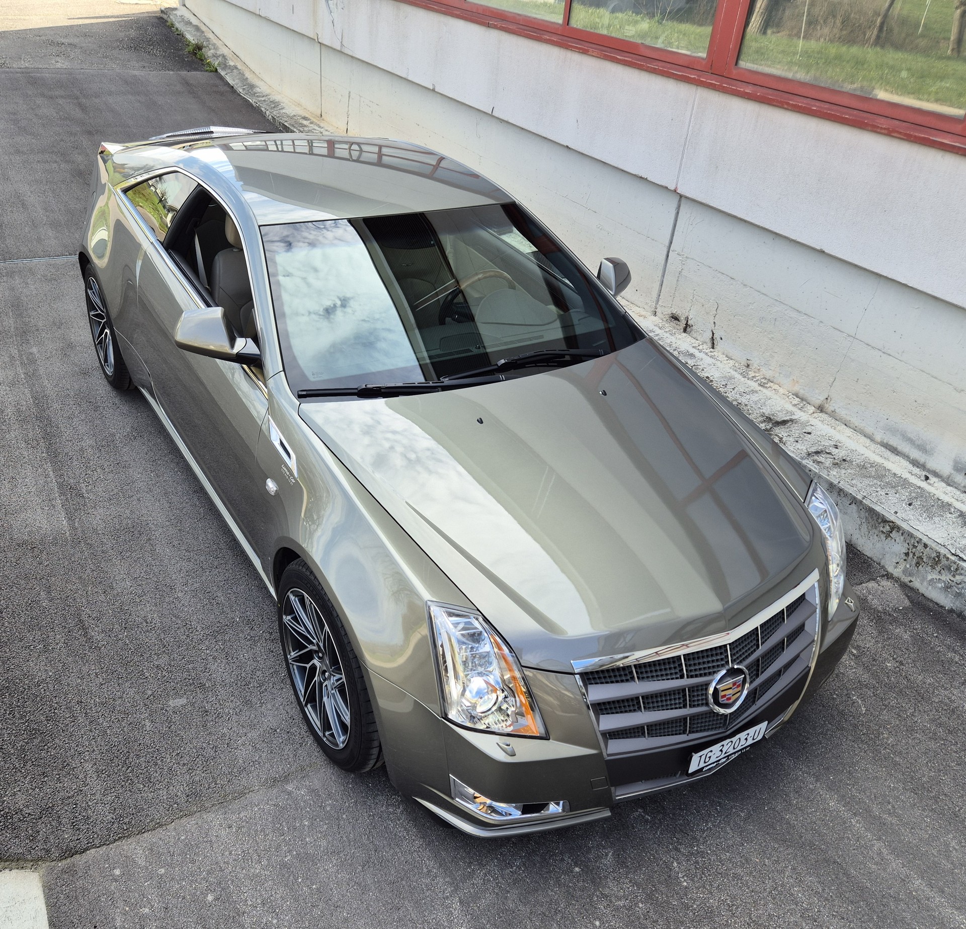 CADILLAC CTS Coupé 3.6 Sport Luxury / 311 PS und 374 Nm-image-9