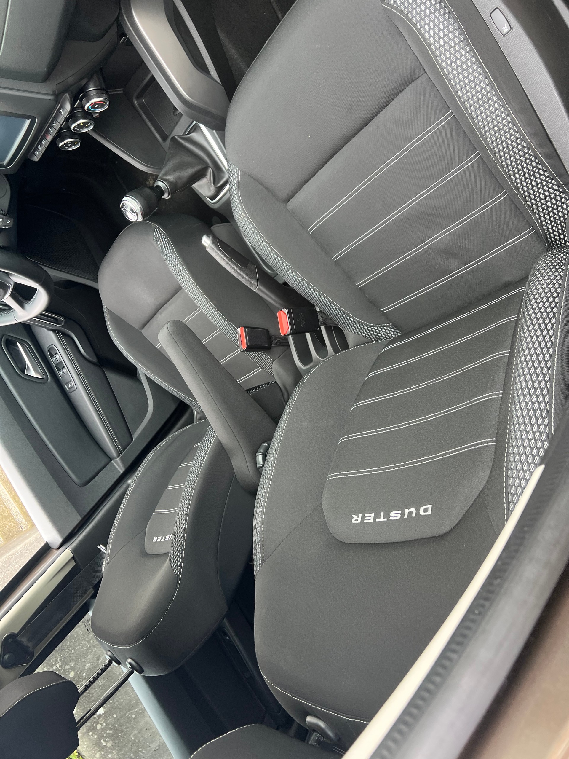 DACIA Duster TCe 125 Prestige 4x4-image-3