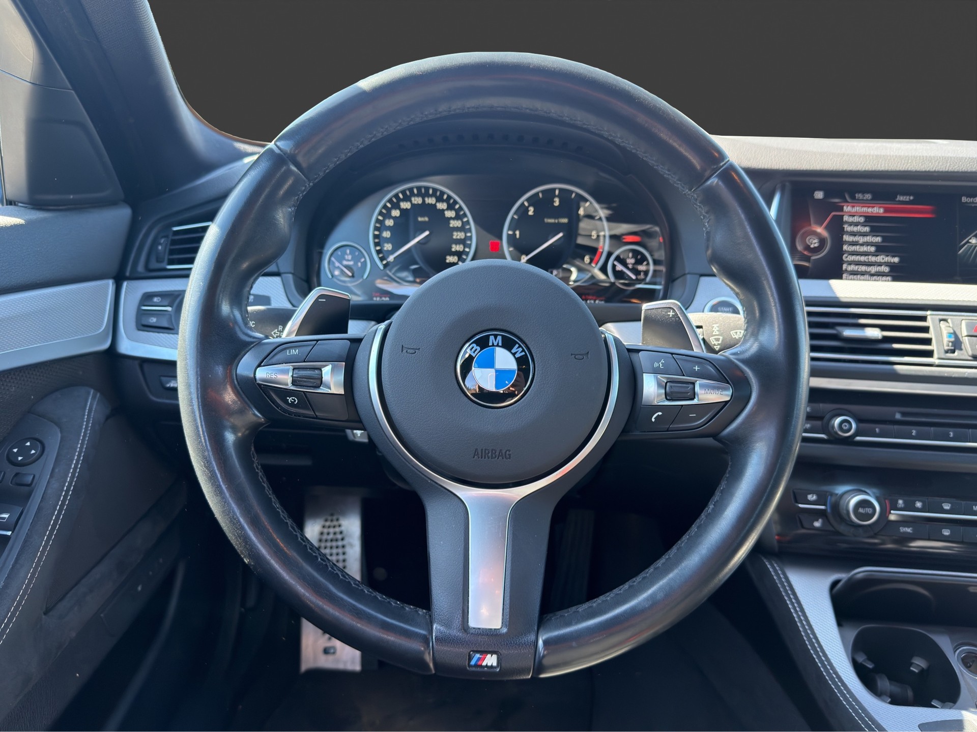 BMW 535d Touring M Paket xDrive Steptronic *Frisch ab MFK*-image-9