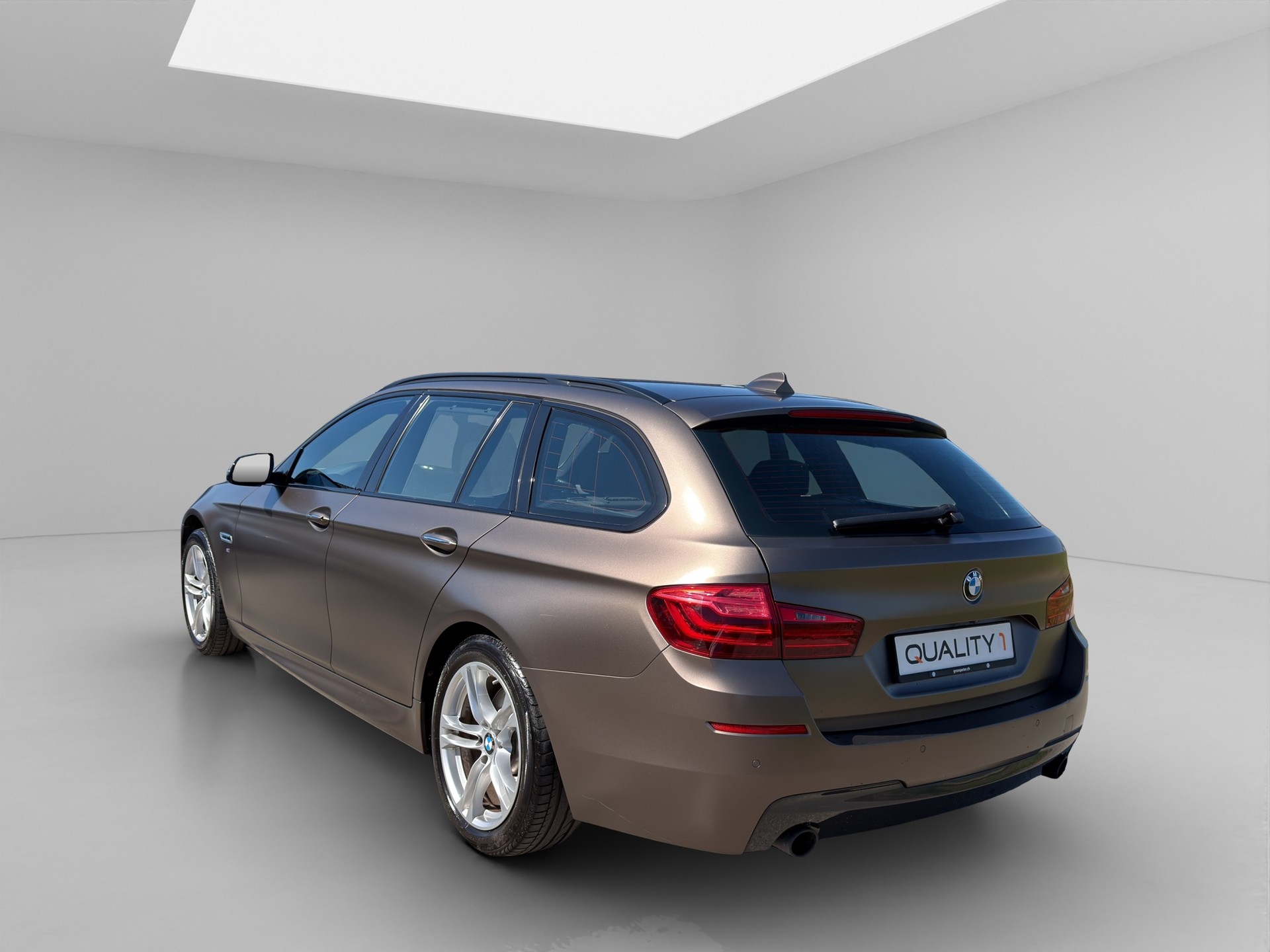 BMW 535d Touring M Paket xDrive Steptronic *Frisch ab MFK*-image-2