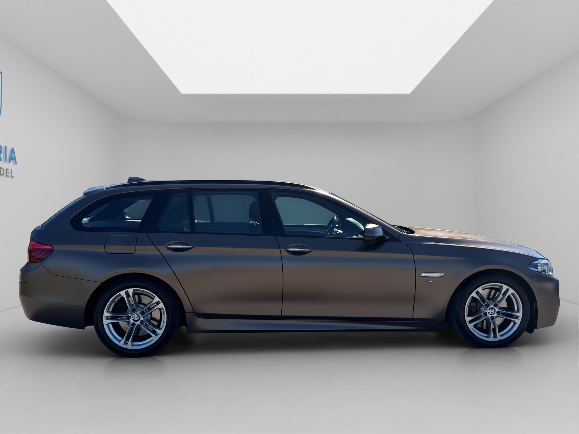 BMW 535d Touring M Paket xDrive Steptronic *Frisch ab MFK*-image-5
