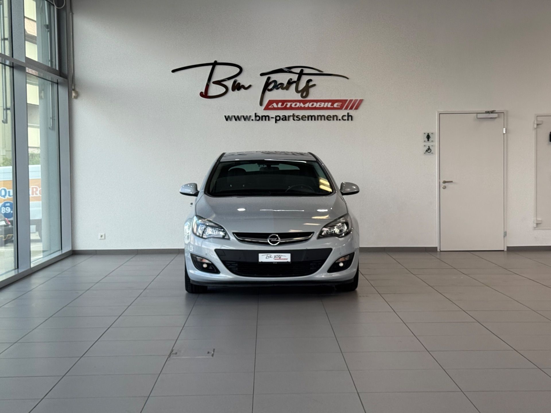 OPEL Astra 1.4 Turbo Edition-image-7