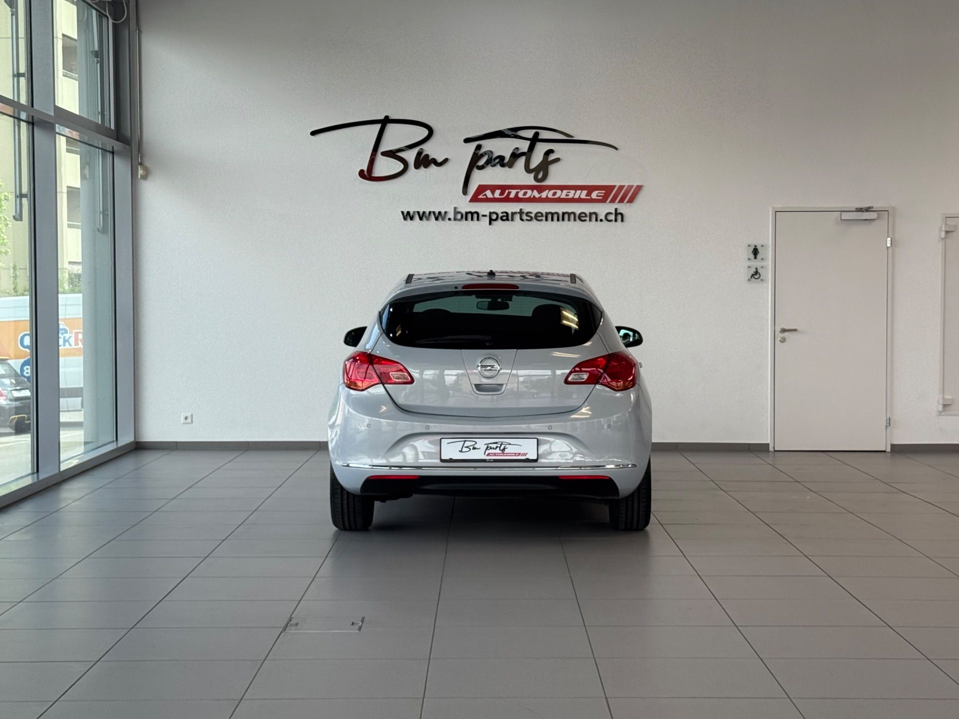 OPEL Astra 1.4 Turbo Edition-image-4