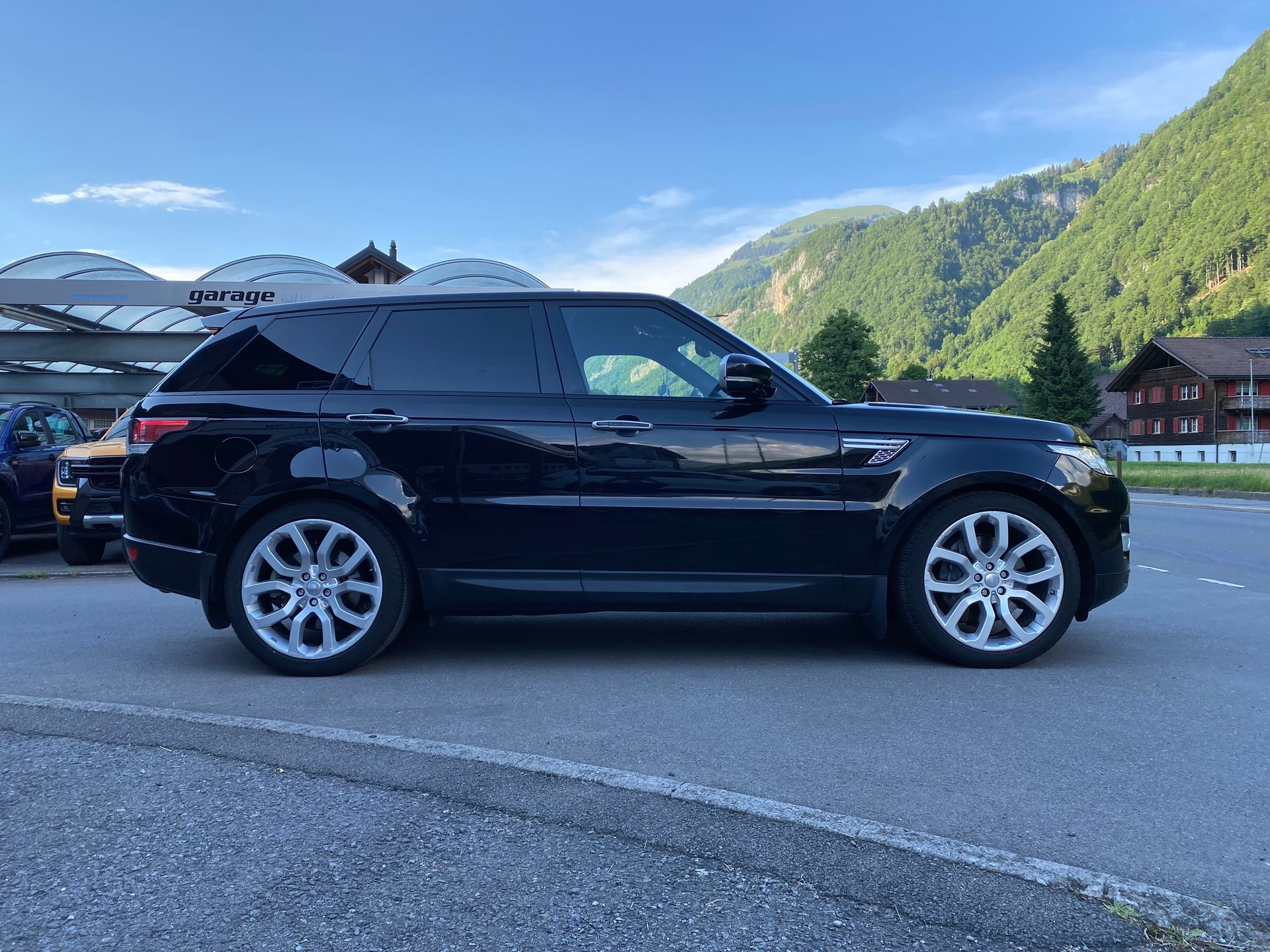 LAND ROVER Range Rover Sport 3.0 SDV6 HSE Dynamic 007 Edition Automatic-image-15