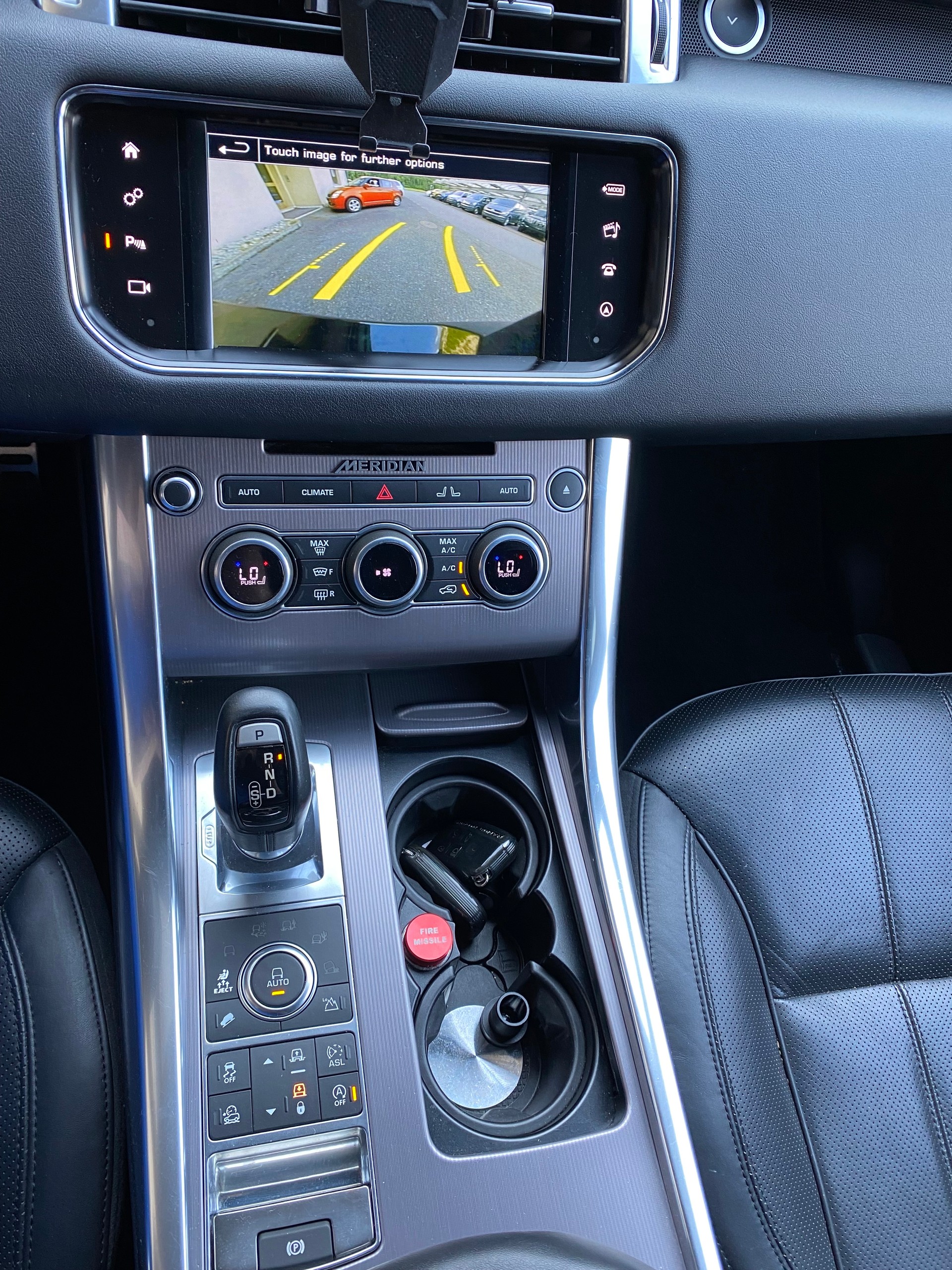 LAND ROVER Range Rover Sport 3.0 SDV6 HSE Dynamic 007 Edition Automatic-image-4