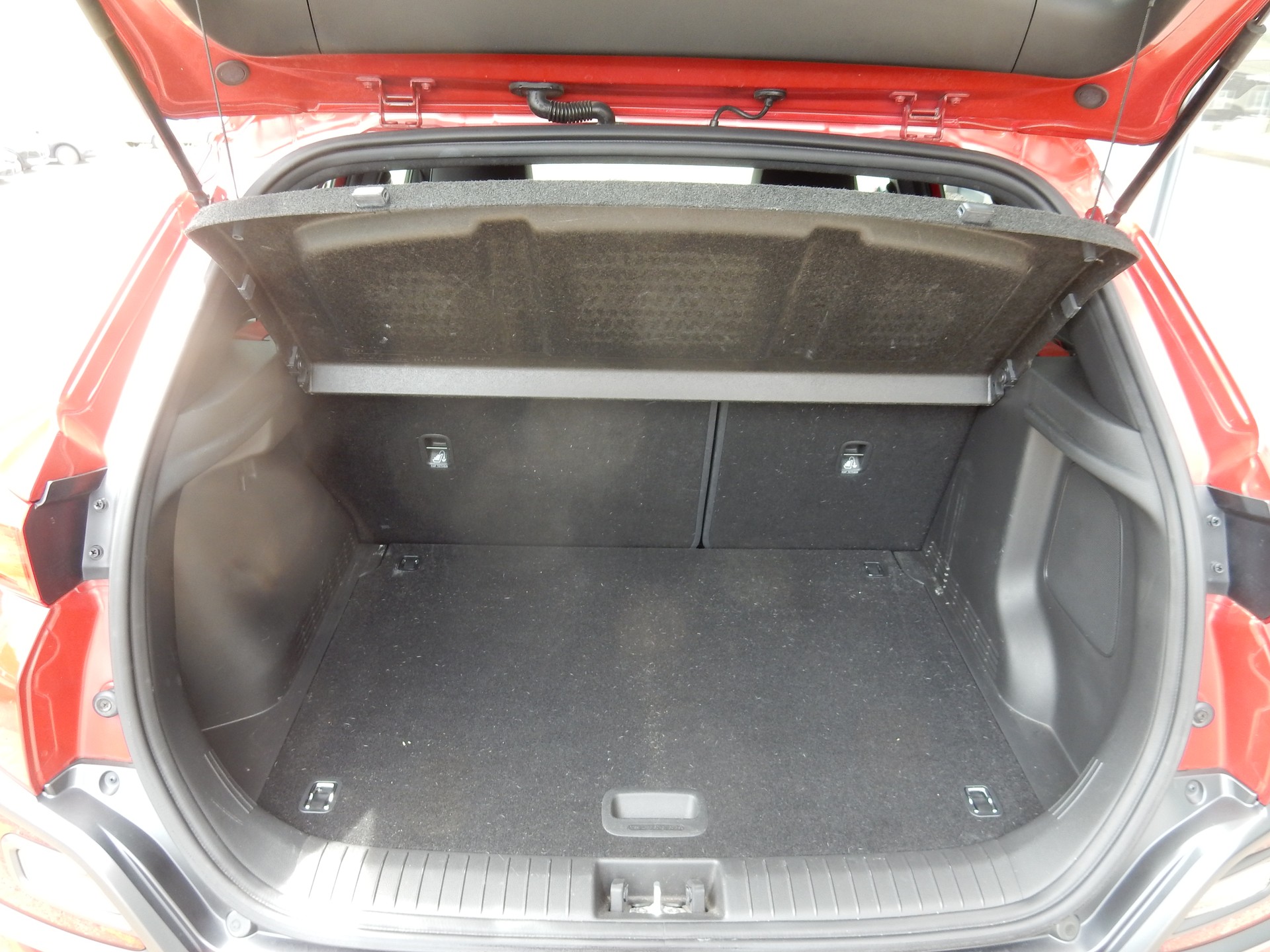 HYUNDAI Kona 1.6 T-GDi Launch Plus 4WD DCT-image-19