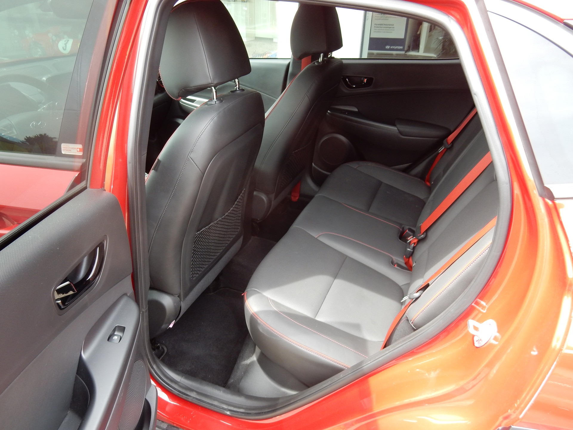 HYUNDAI Kona 1.6 T-GDi Launch Plus 4WD DCT-image-18