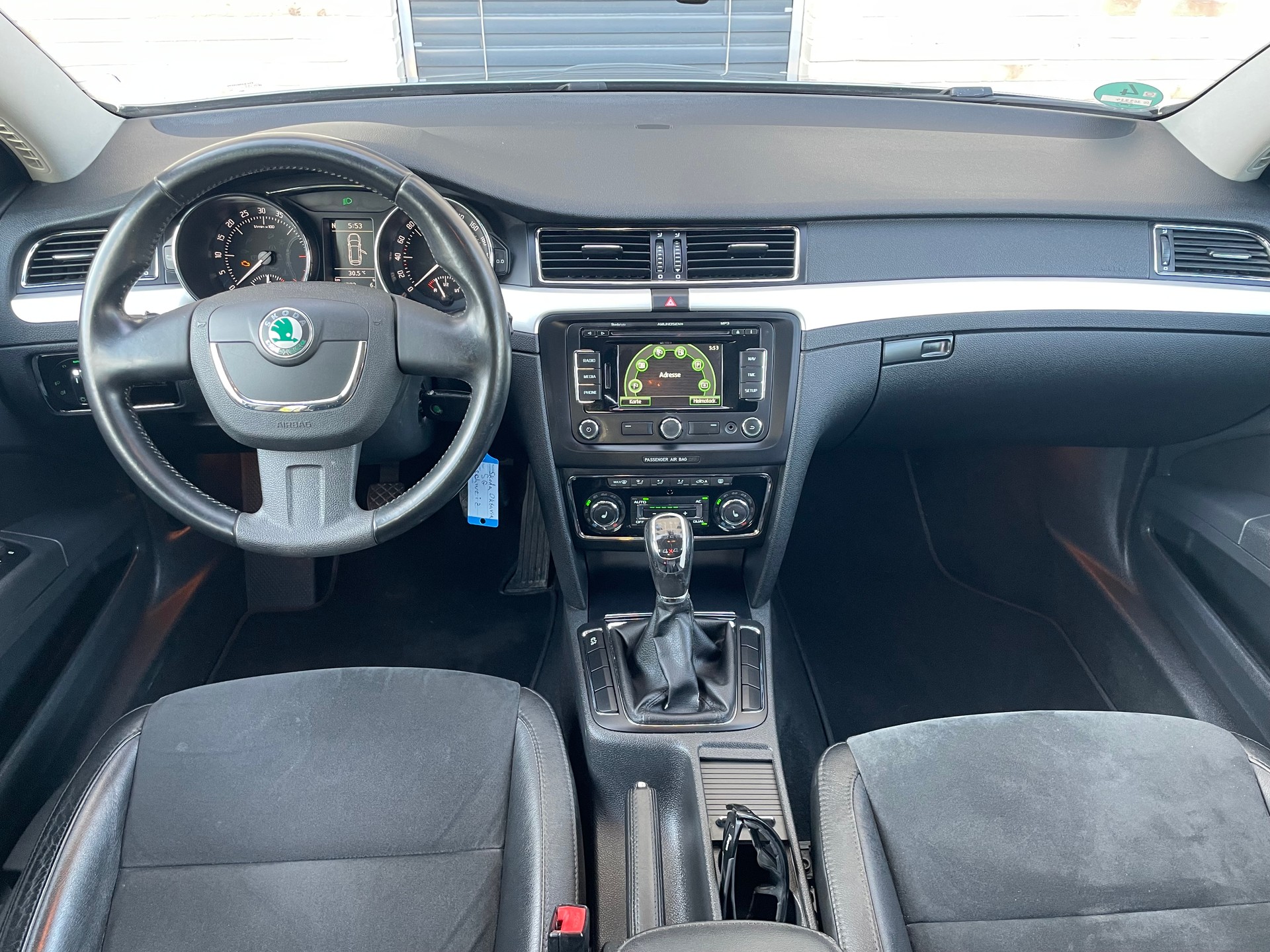 SKODA Superb 2.0tdi 4x4 170ps-image-15
