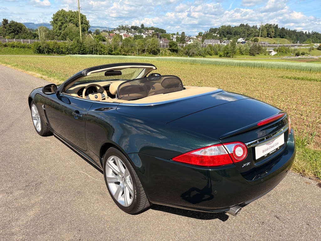 JAGUAR XK Convertible 4.2 V8-image-13