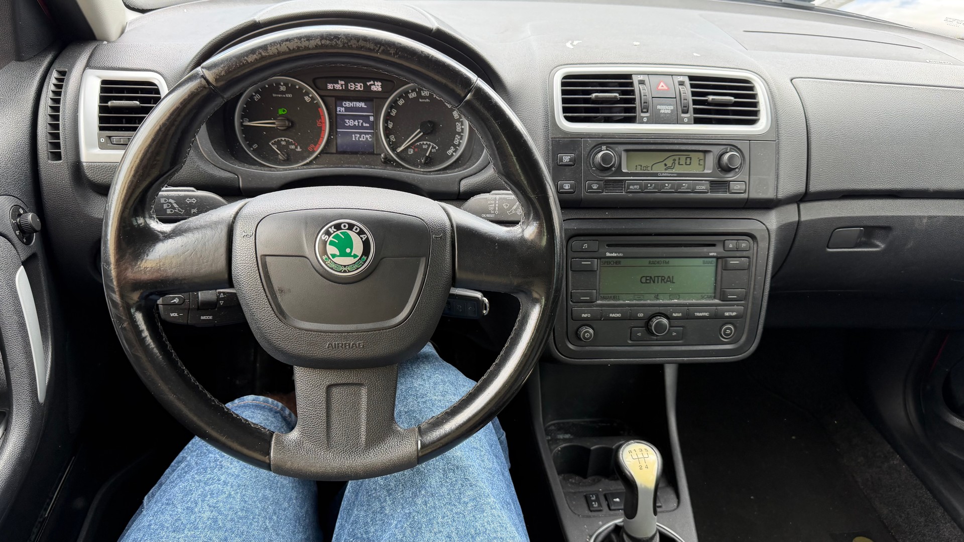 SKODA Fabia 1.9 TDI Elegance-image-7
