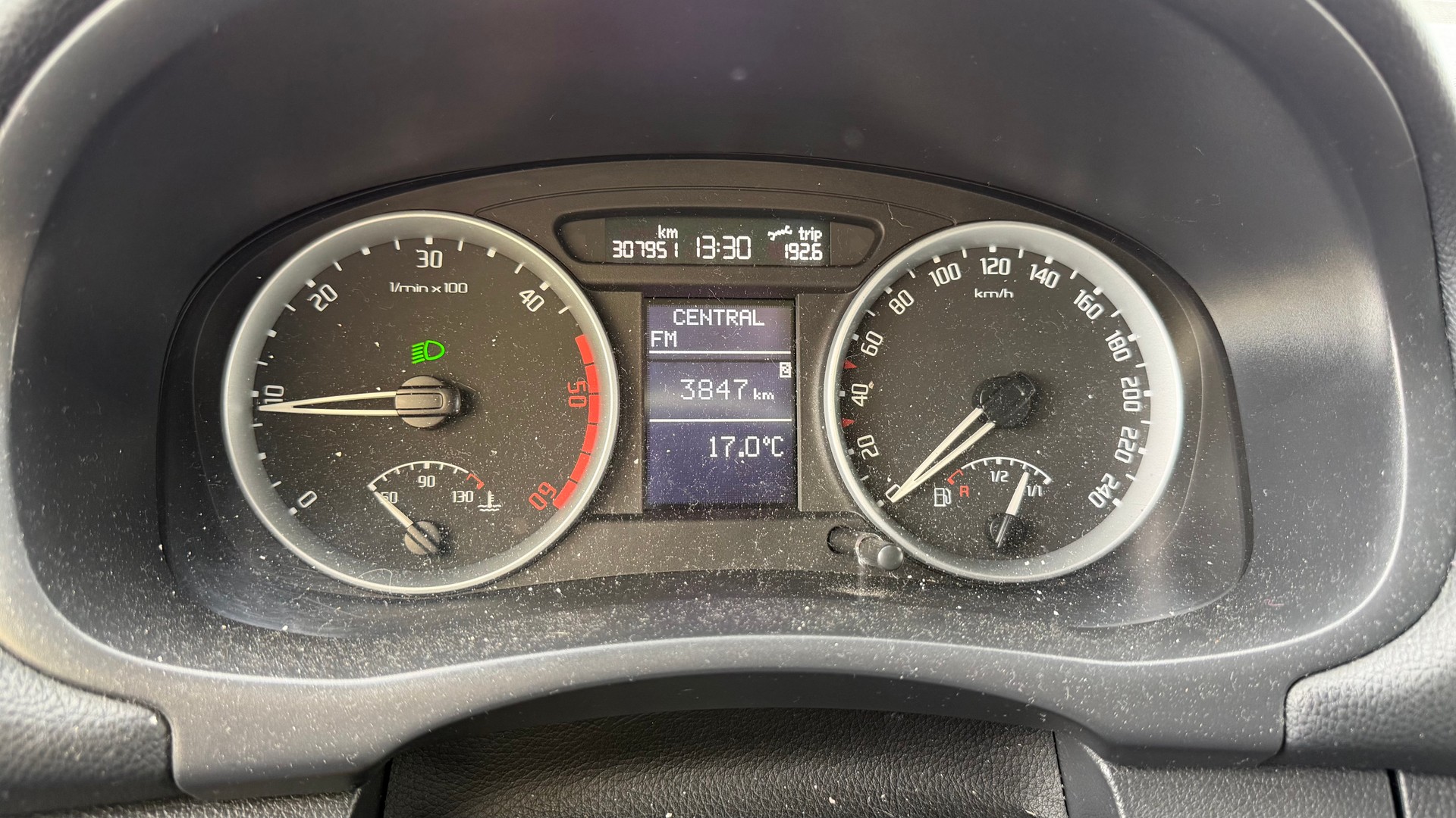 SKODA Fabia 1.9 TDI Elegance-image-12