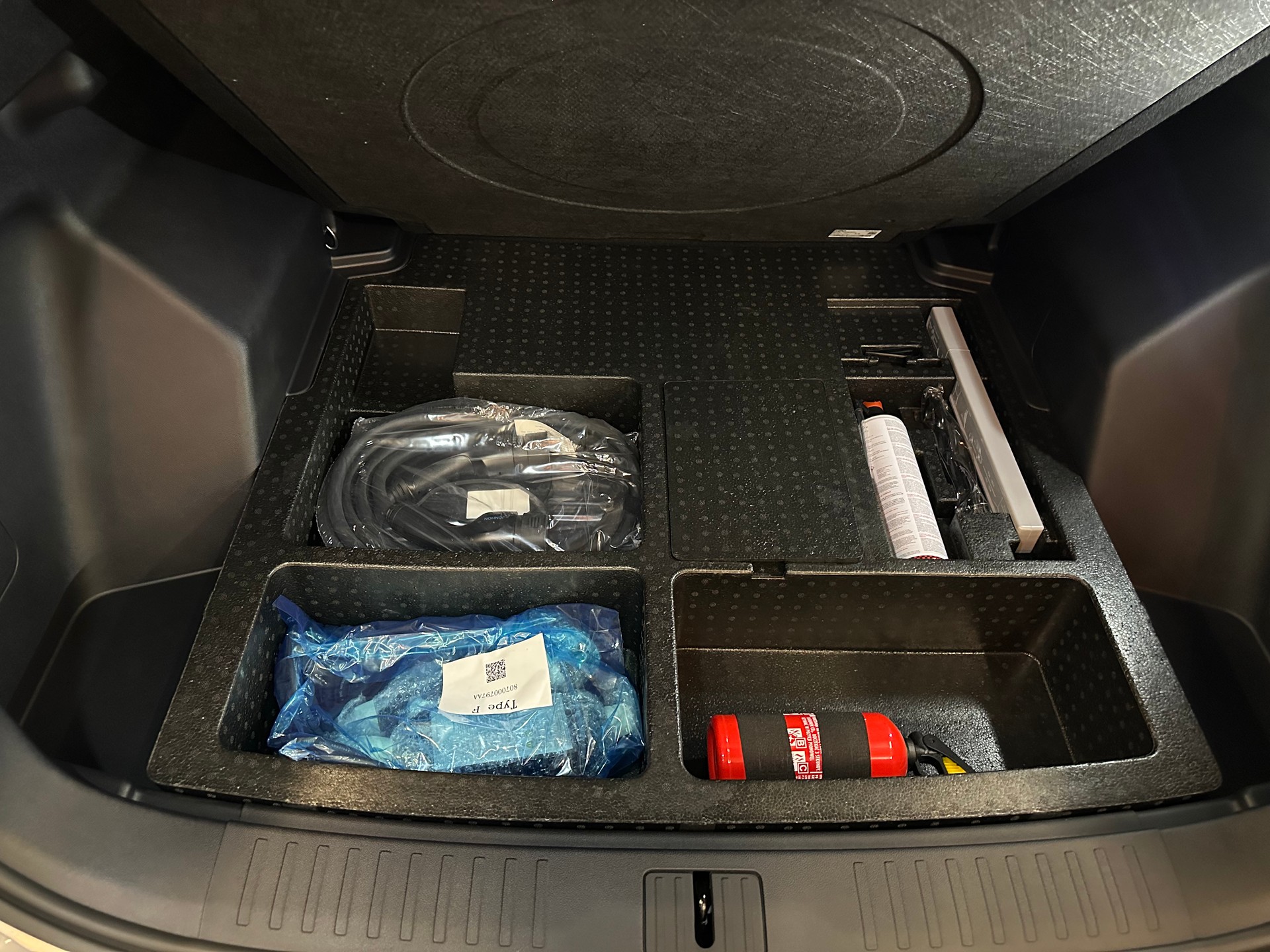 OMODA 7 1.5T SHS PHEV Luxury-image-17