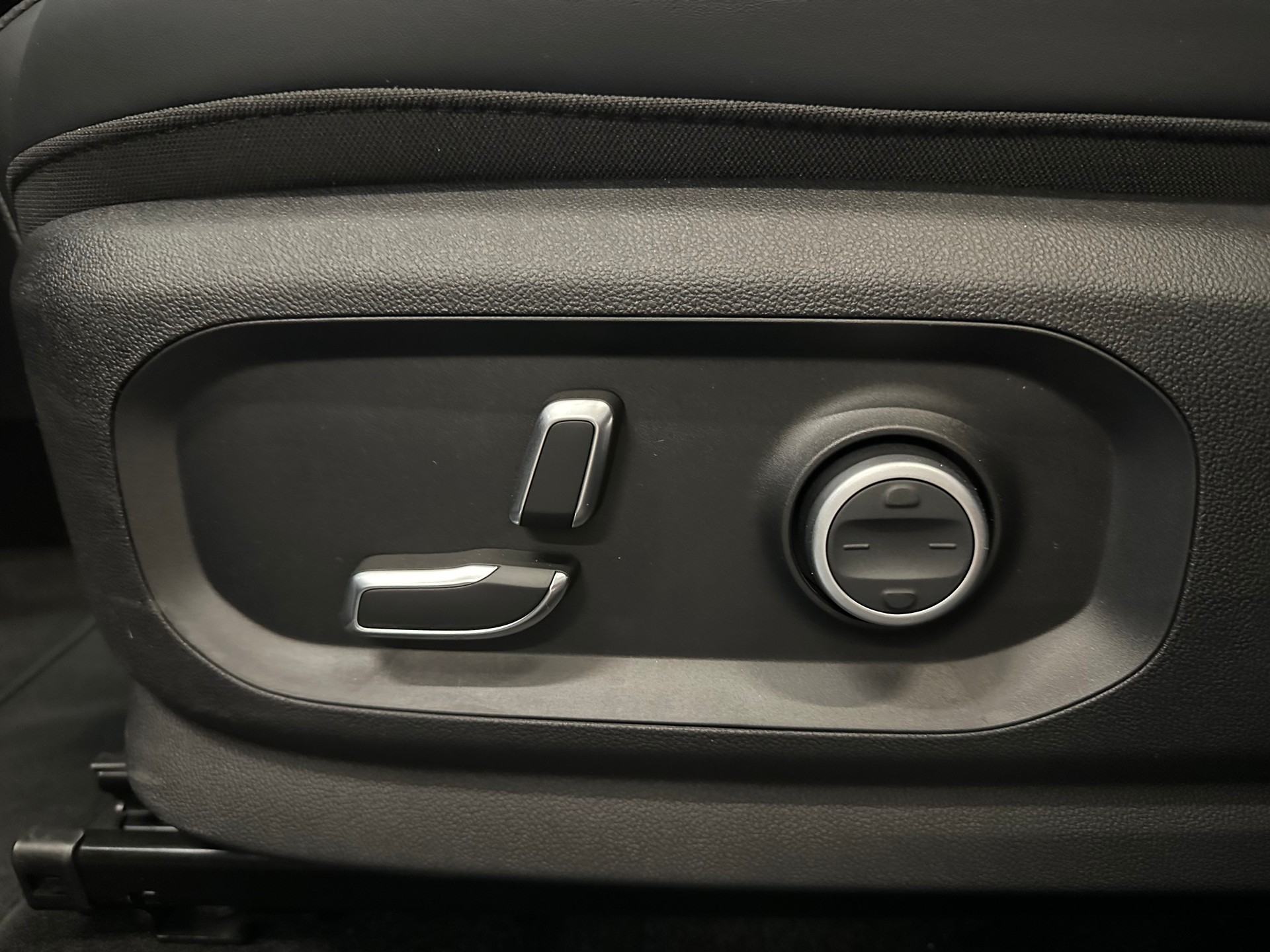 OMODA 7 1.5T SHS PHEV Luxury-image-28