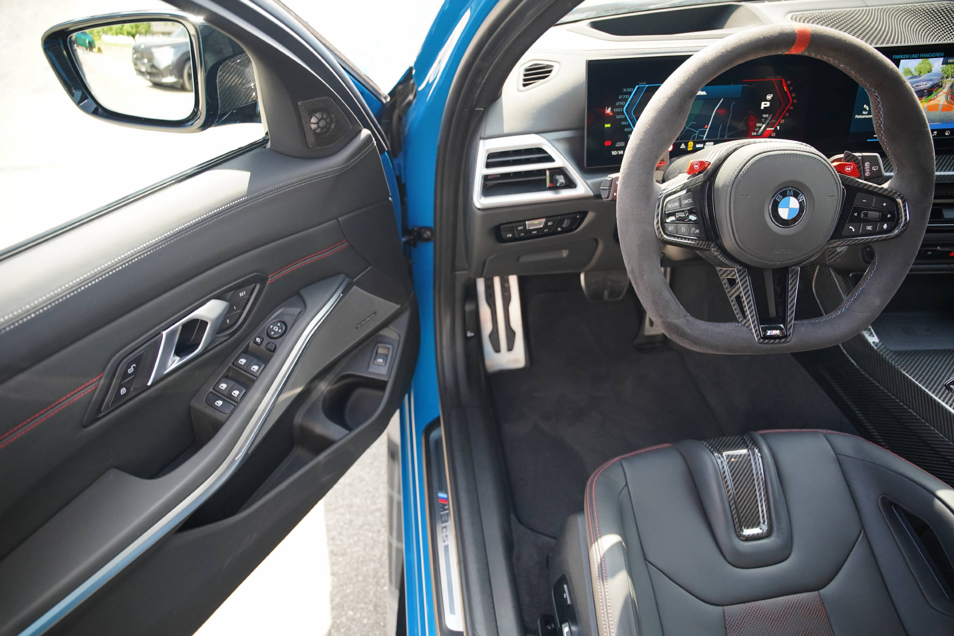 BMW M3 CS Touring xDrive Laguna Seca Blue-image-8