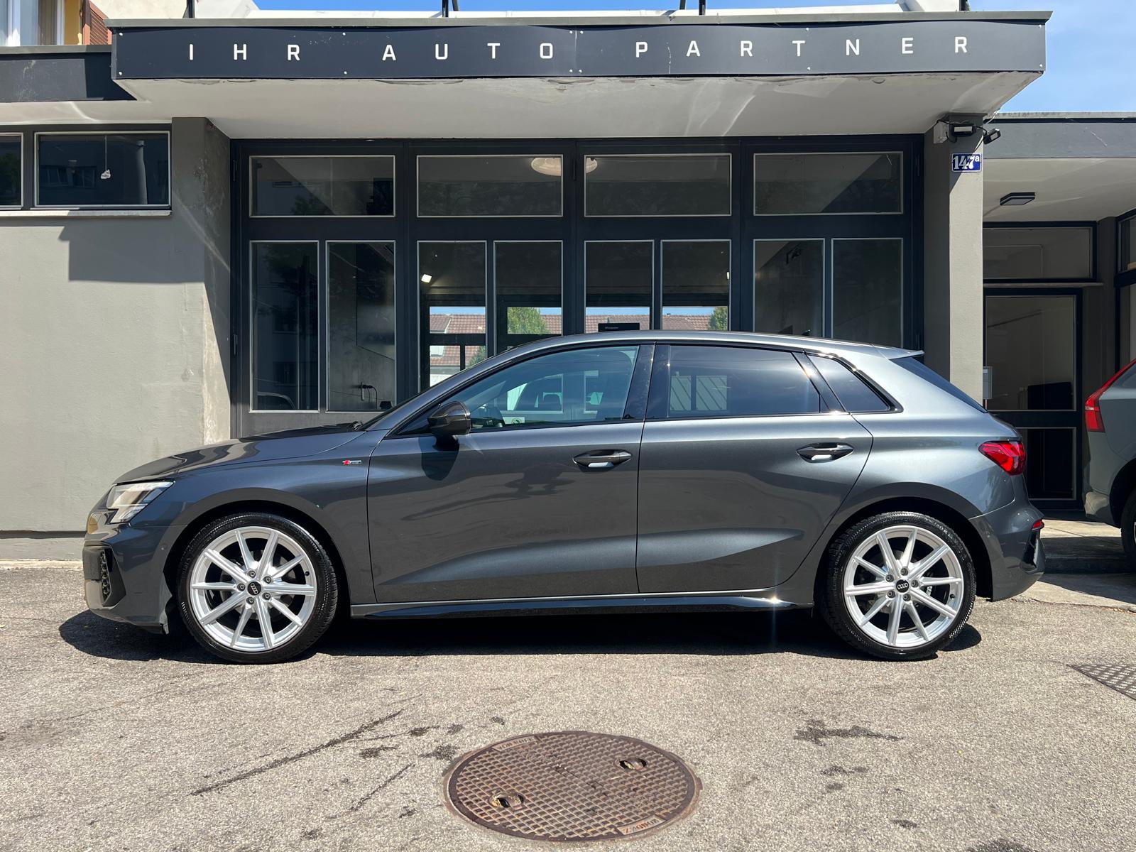 AUDI A3 Sportback 1.5 35 TFSI S Line S-Tronic-showroom-element-1