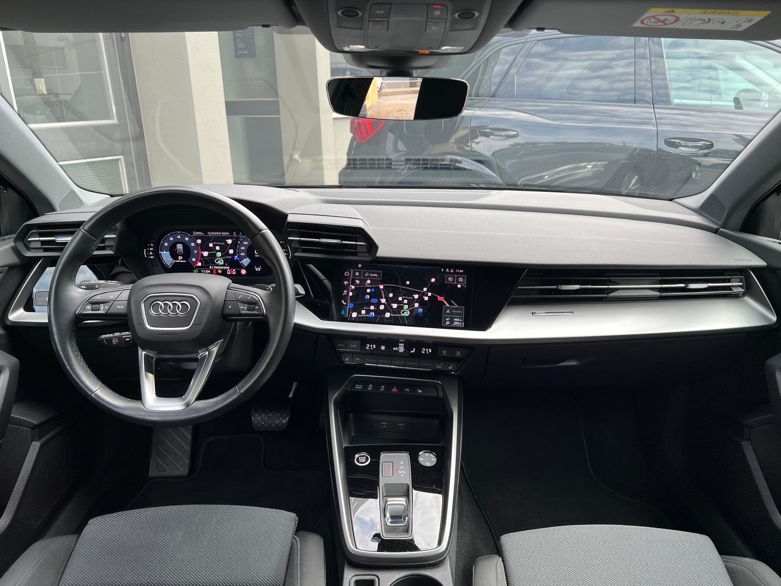 AUDI A3 Sportback 1.5 35 TFSI S Line S-Tronic-image-6