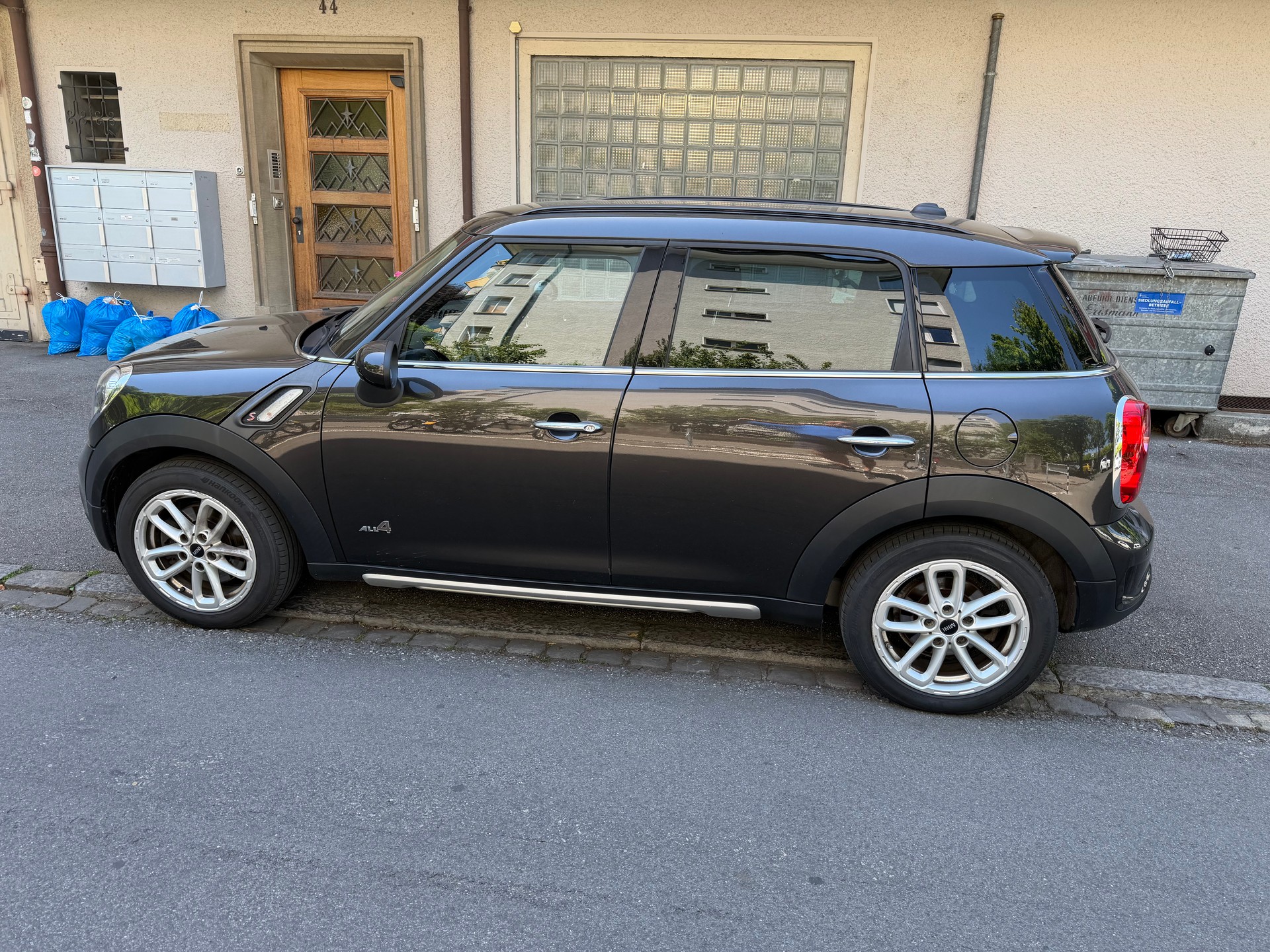 MINI Countryman Cooper S ALL4 by Burton Steptronic-image-7