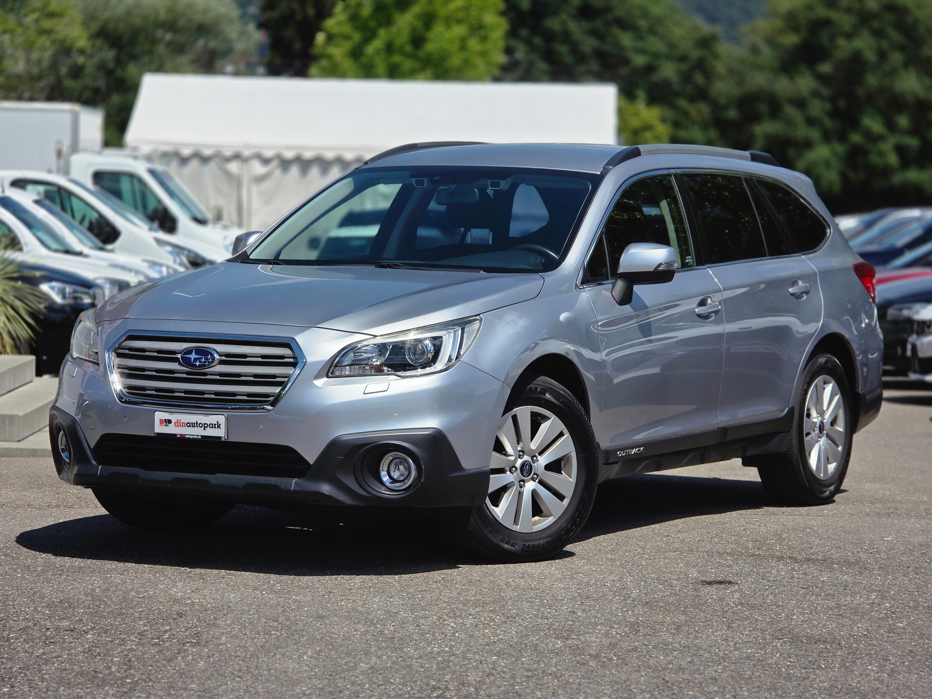 SUBARU Outback 2.0D Swiss Classic AWD Lineartronic * CH-Fahrzeug * Frisch ab MFK *-showroom-element-1
