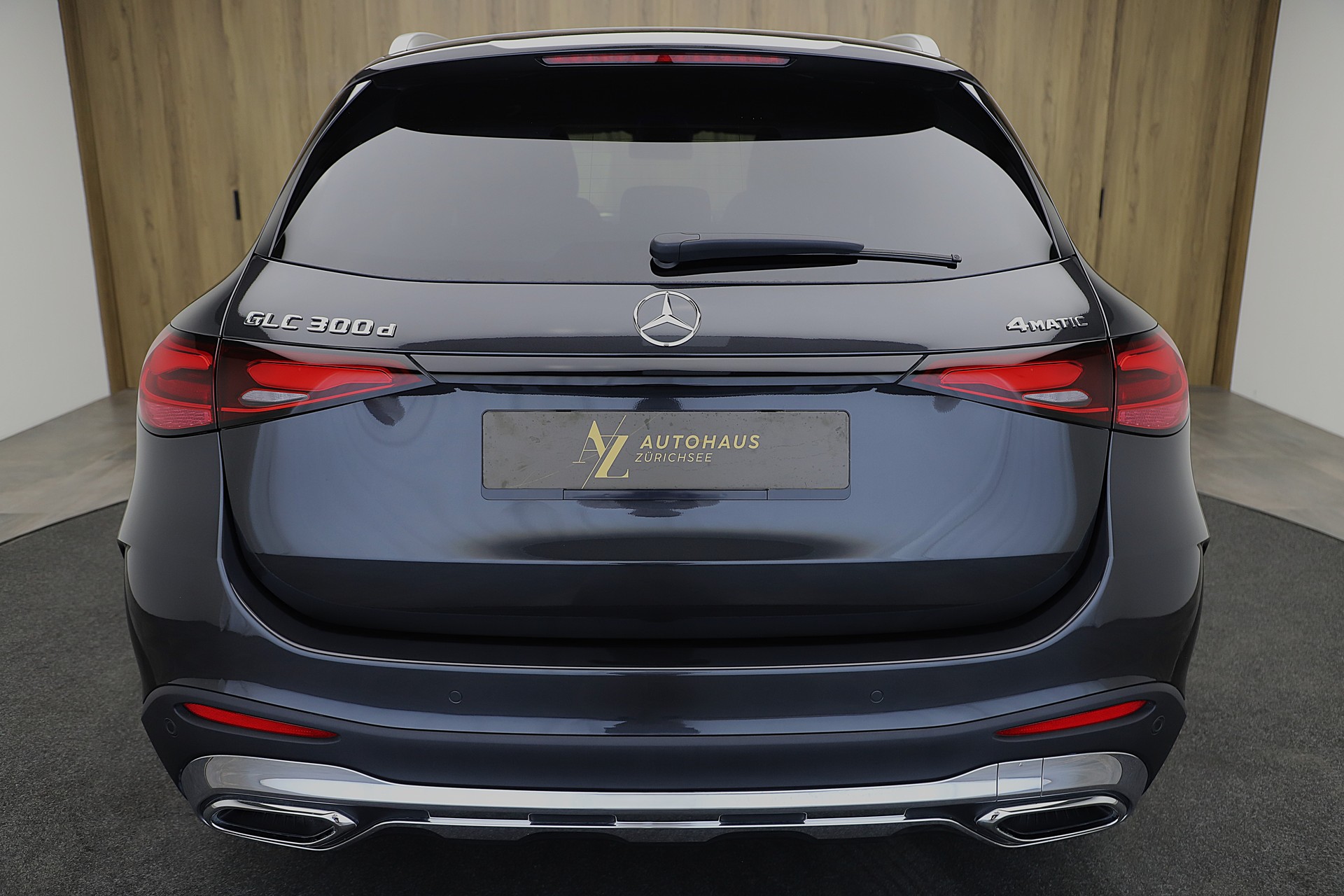 MERCEDES-BENZ GLC 300 d 4Matic 9G-Tronic AMG Line Advance Plus-image-3