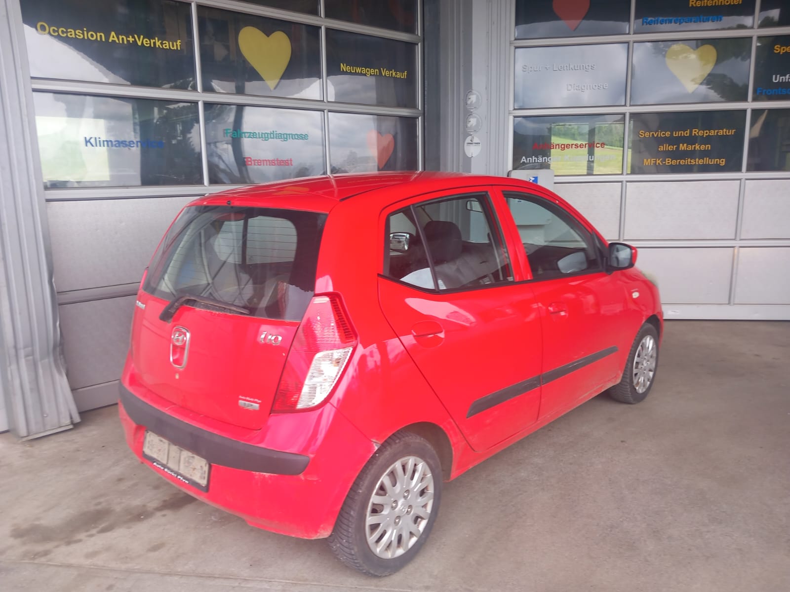 HYUNDAI i10 1.1 Comfort-image-1