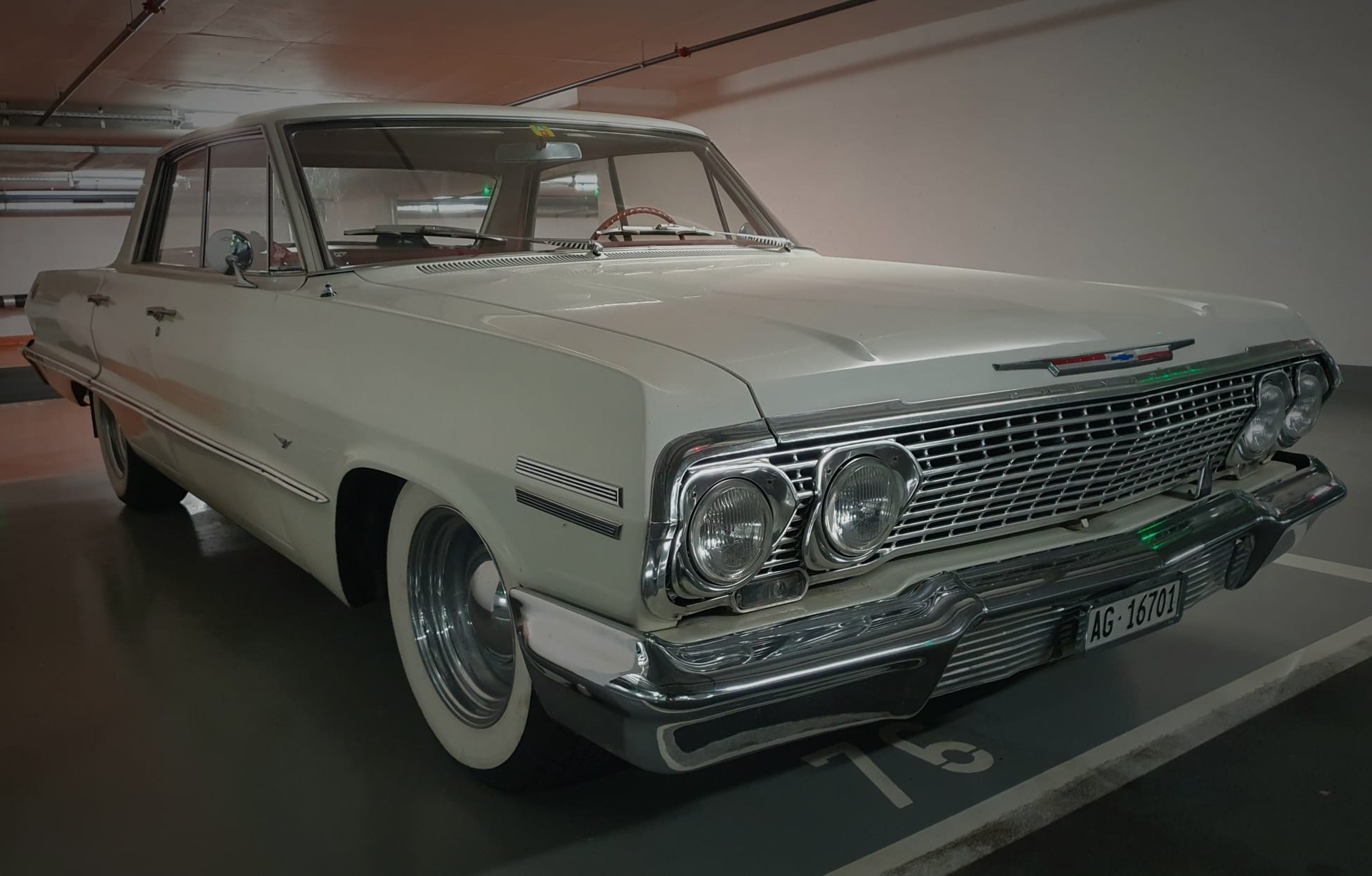 CHEVROLET Impala-image-2