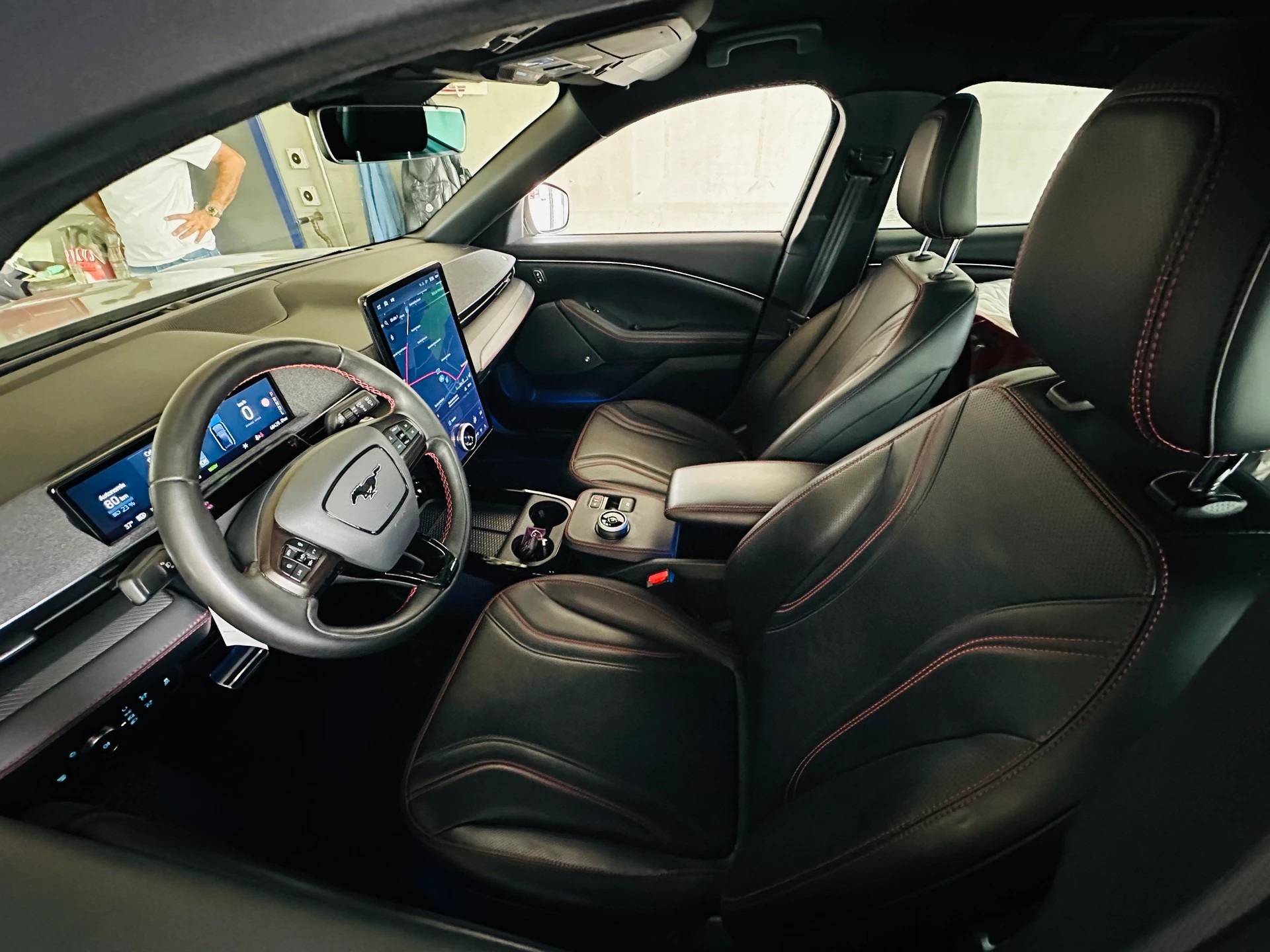 FORD Mustang MACH-E First Edition AWD 91 kWh-image-14
