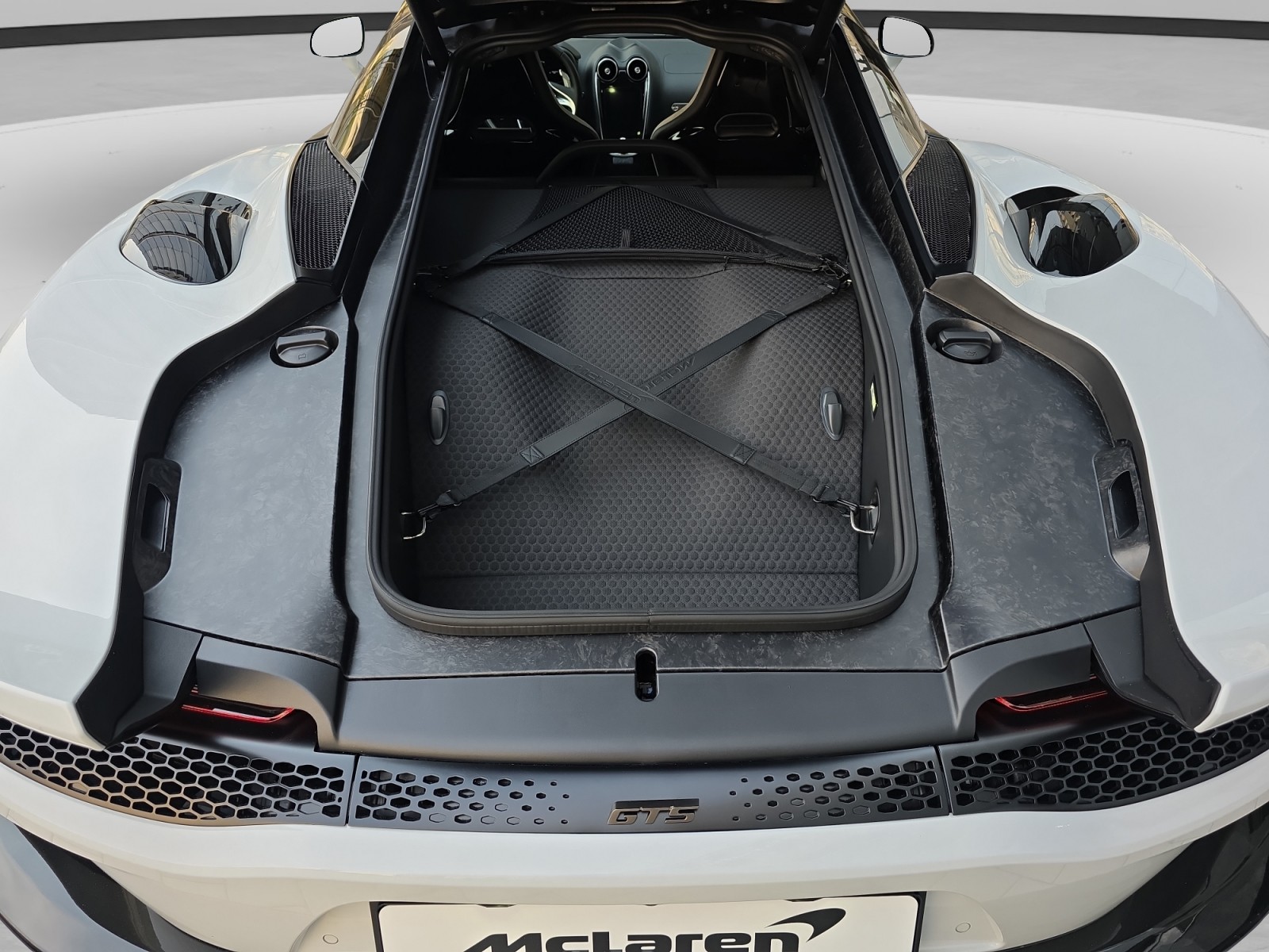 McLAREN GTS Performance-image-17