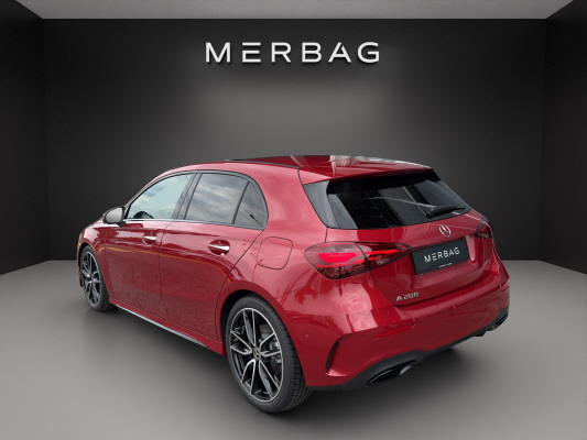 MERCEDES-BENZ A 200 Night Star 7G-DCT-image-1
