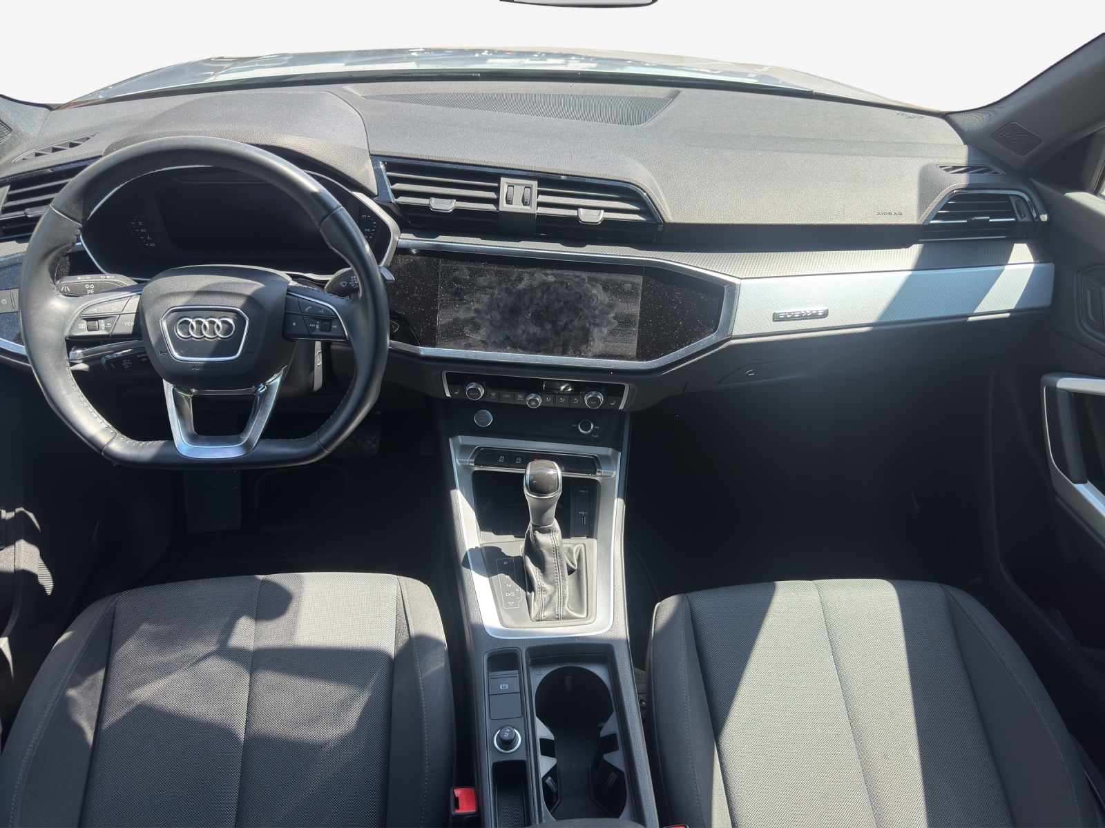 AUDI Q3 40 TDI advanced quattro S-tronic-image-8