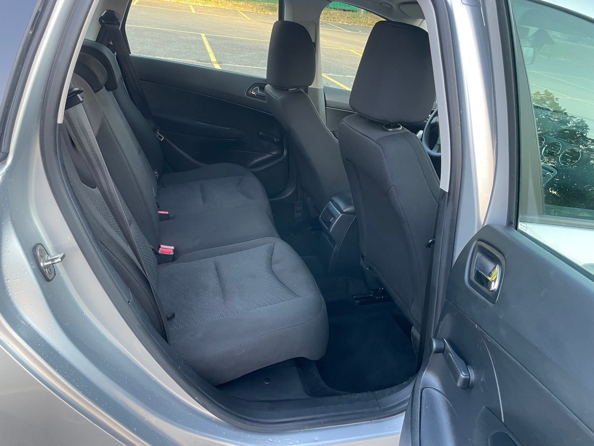 PEUGEOT 308 SW 1.6 HDI Access EGS6-image-12