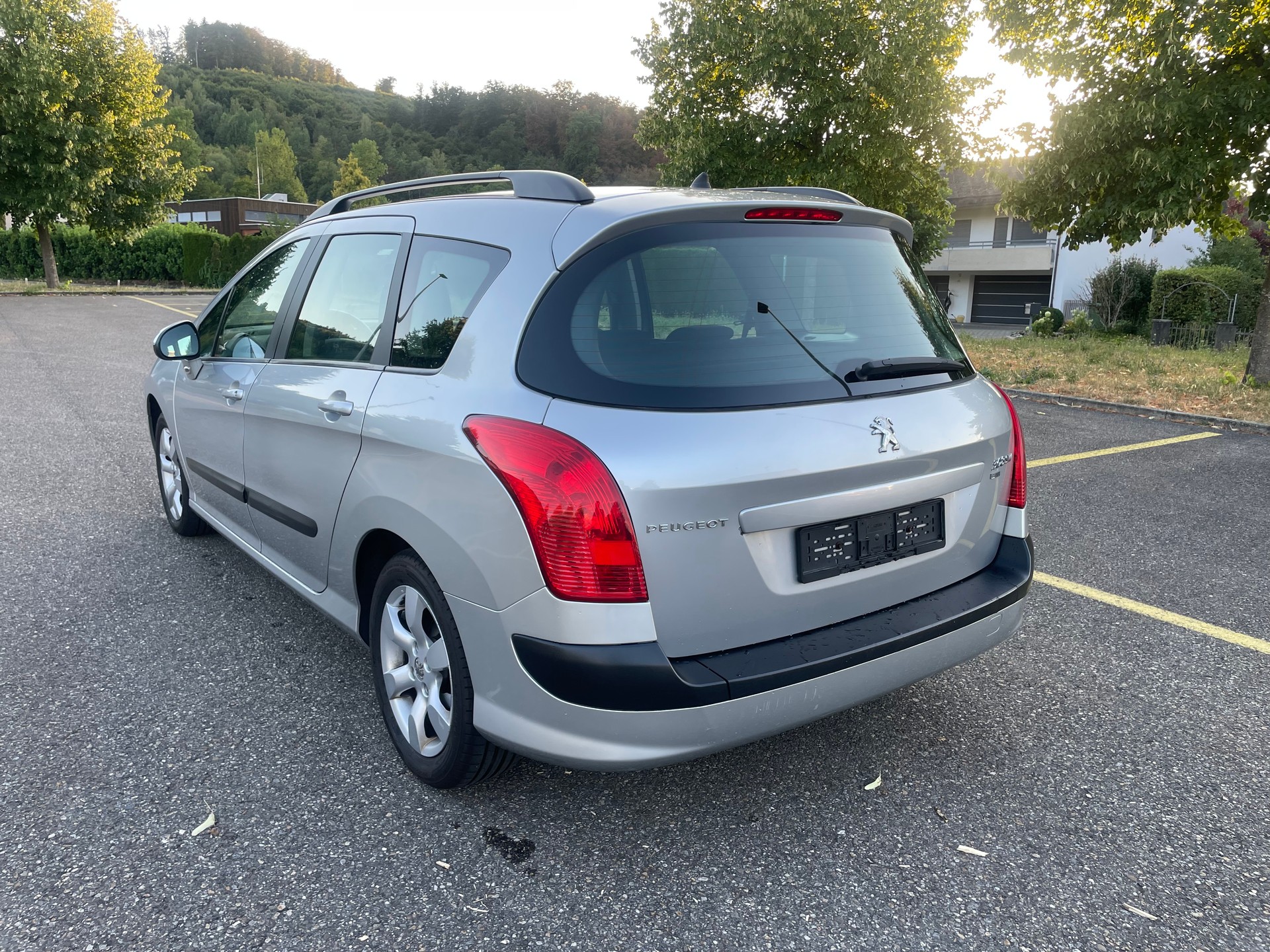 PEUGEOT 308 SW 1.6 HDI Access EGS6-image-7