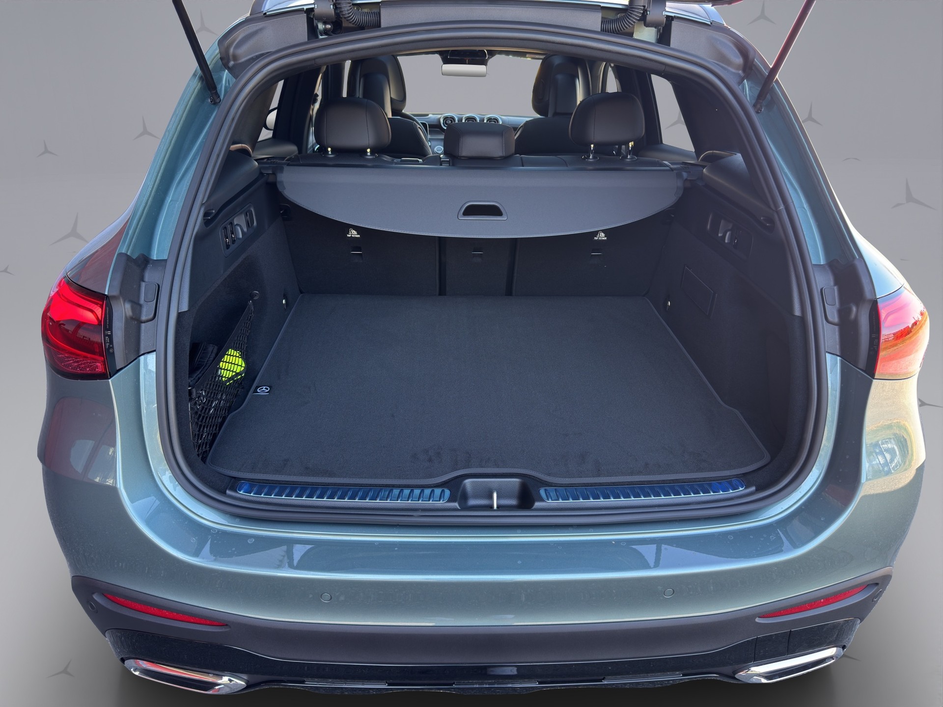 MERCEDES-BENZ GLC 220 d AMG Line 4matic-image-19