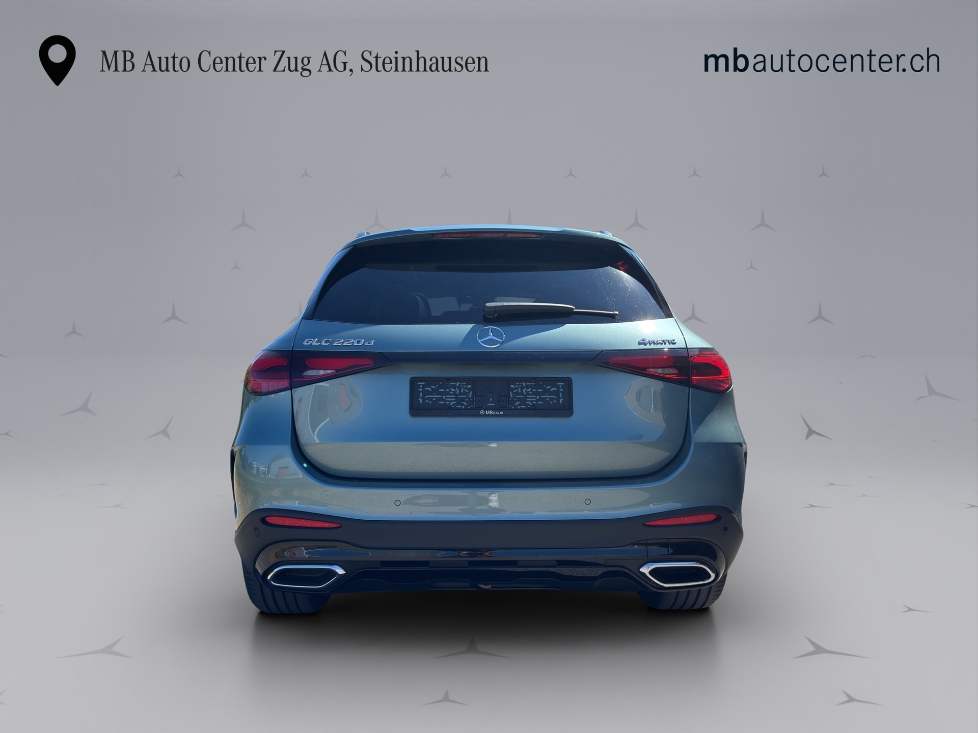 MERCEDES-BENZ GLC 220 d AMG Line 4matic-image-4