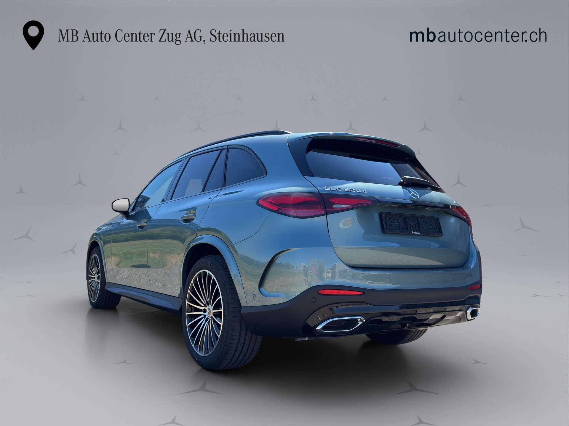 MERCEDES-BENZ GLC 220 d AMG Line 4matic-showroom-element-3