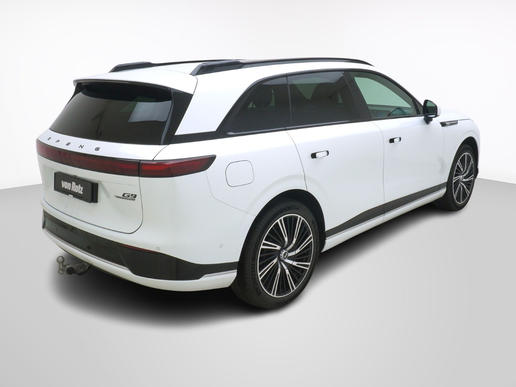 XPENG G9 Performance AWD-image-4
