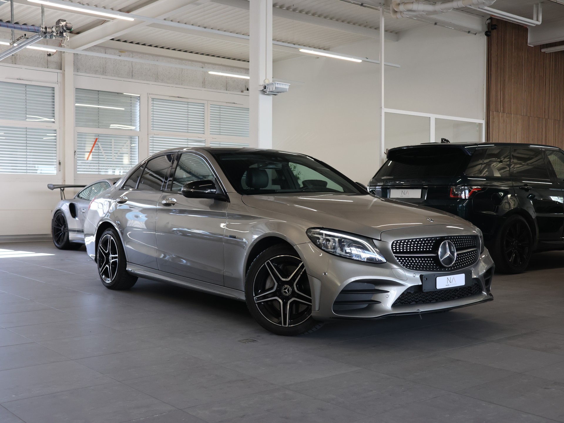 MERCEDES-BENZ Mercedes-Benz C300d E *Panoramadach* *Sitzheizung* *360 Kamera*