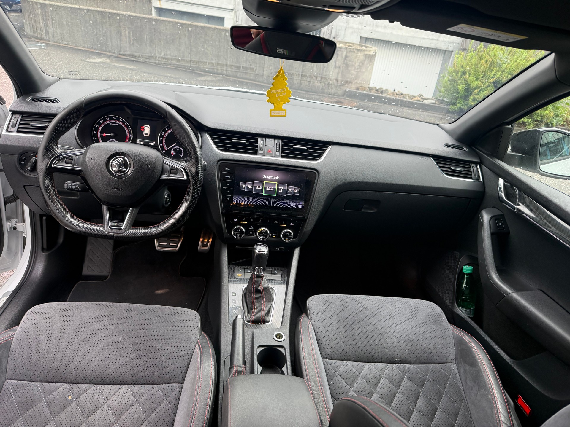 SKODA Octavia Combi 2.0 TDI RS 4x4 DSG-image-7