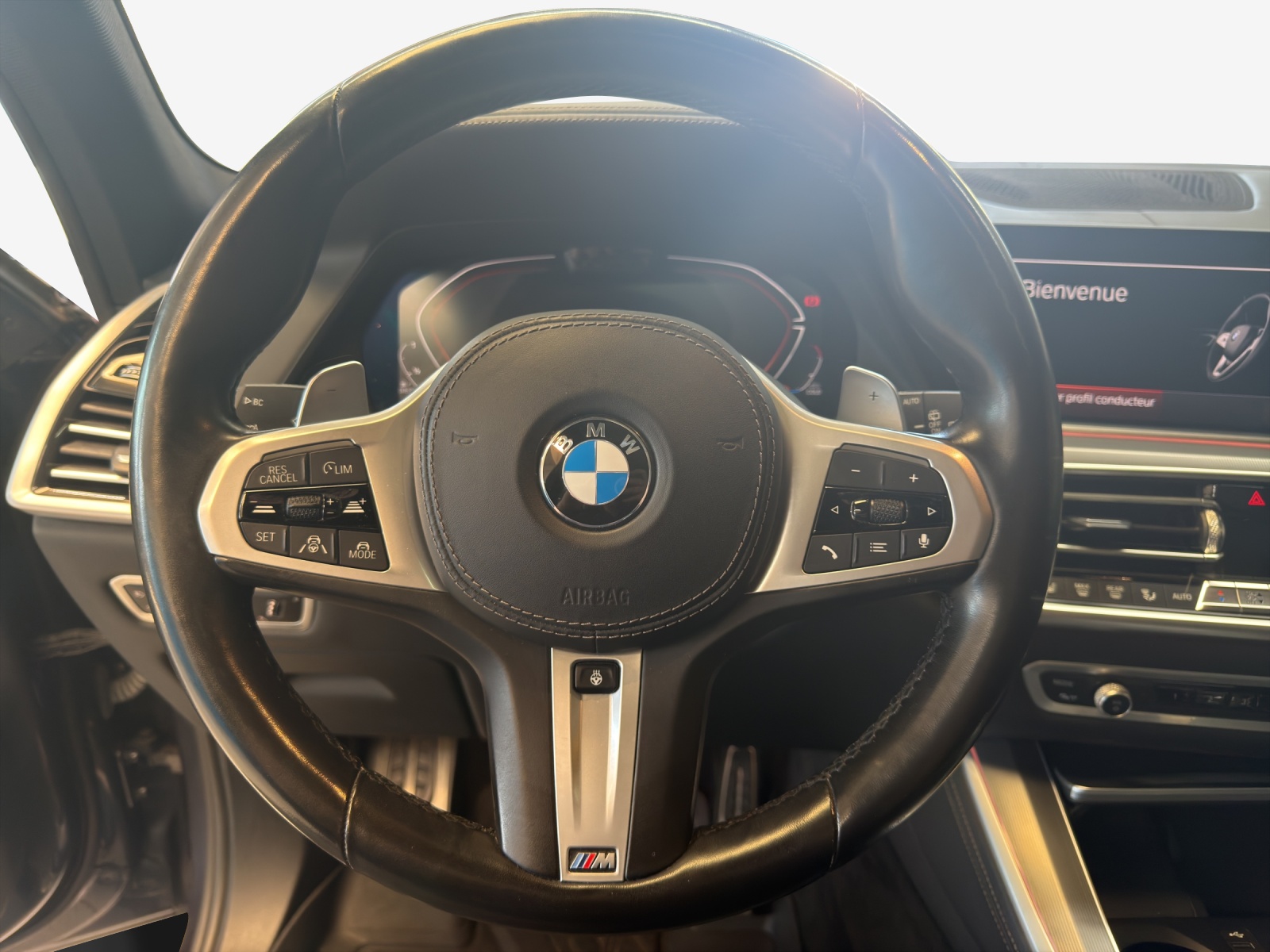 BMW X5 xDrive 48V 40d M Sport Steptronic-image-9