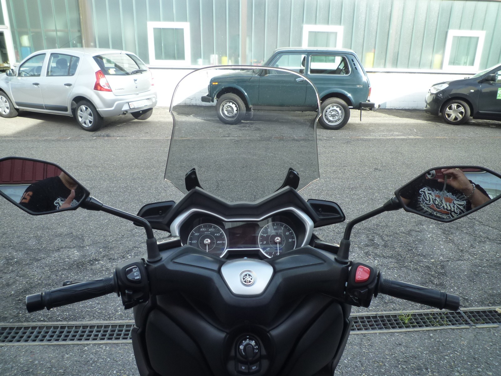 YAMAHA X-Max CZD 300 ABS-image-6