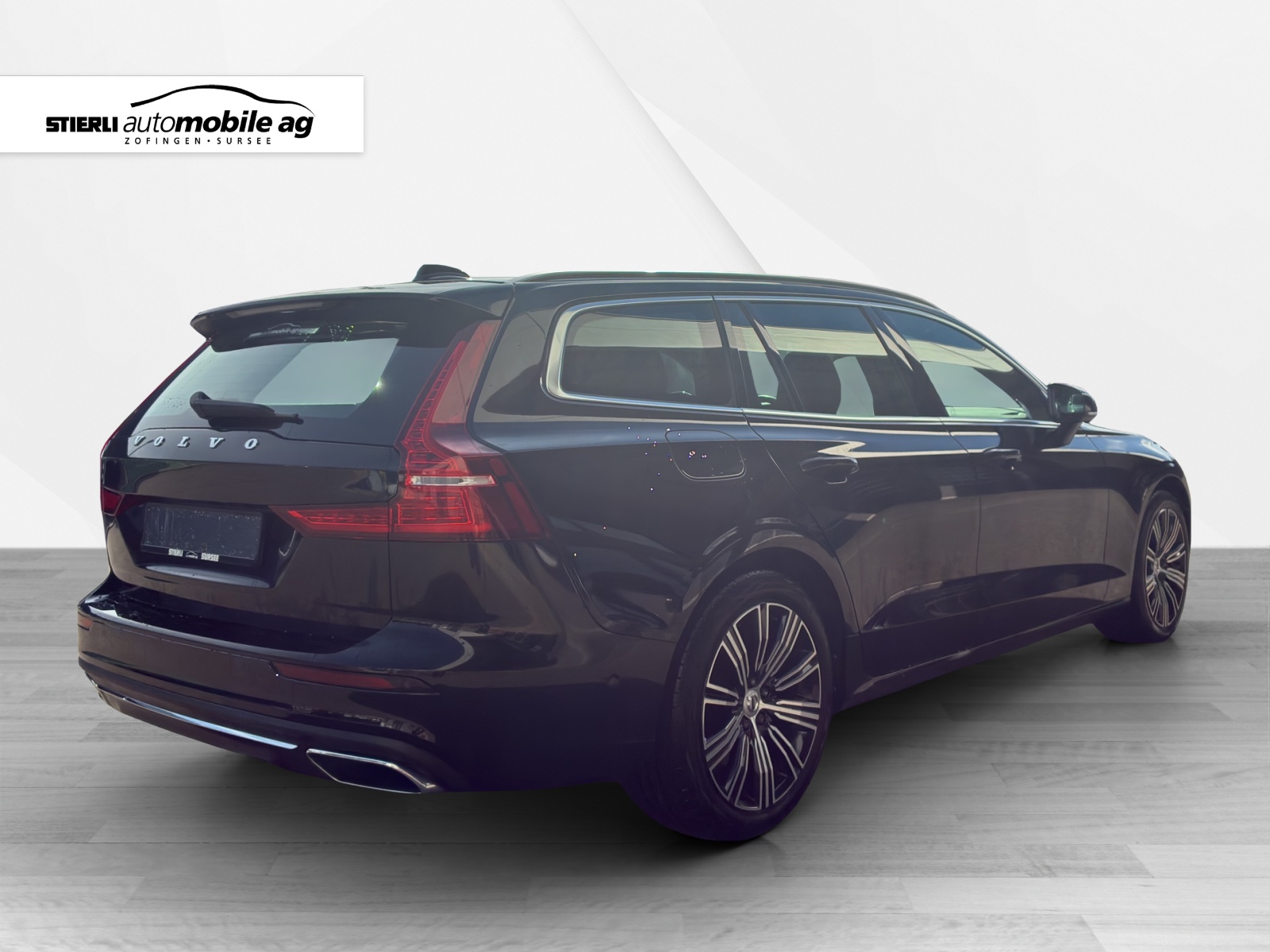 VOLVO V60 2.0 T5 Inscription-image-4