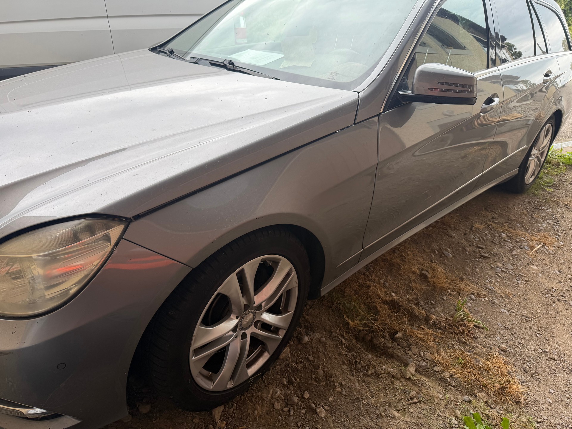 MERCEDES-BENZ E 350 CDI BlueEfficiency Elégance 4Matic 7G-Tronic-showroom-element-2