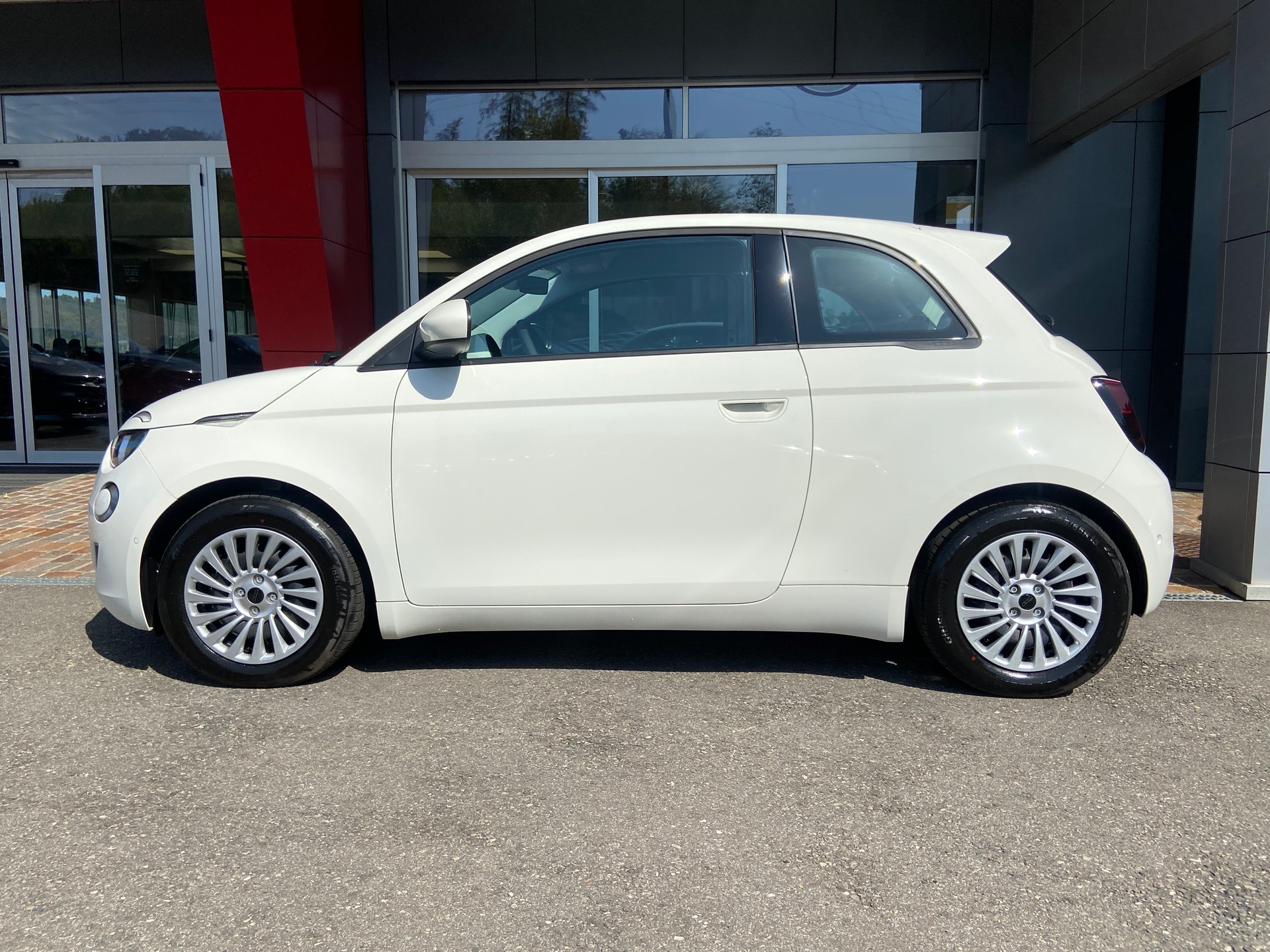 FIAT 500 electric 118PS Vita-image-15