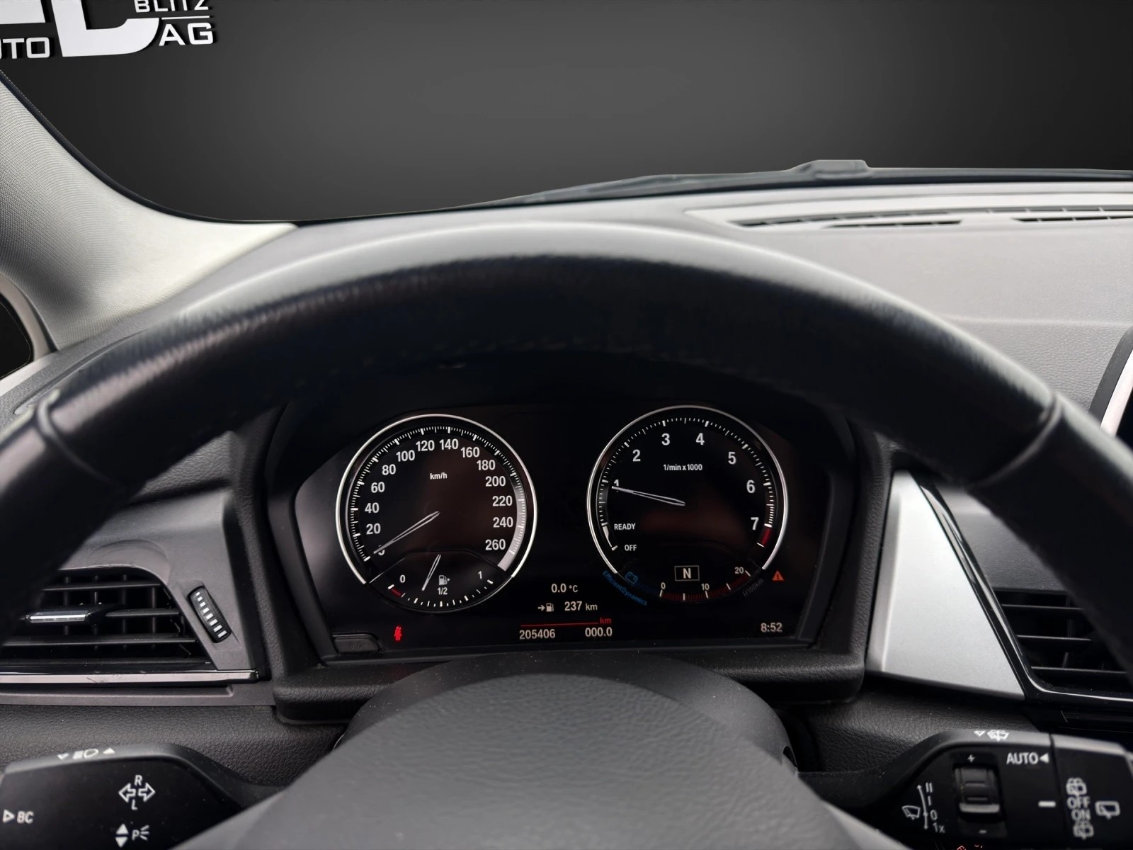 BMW 218i Gran Tourer Sport Line-image-11