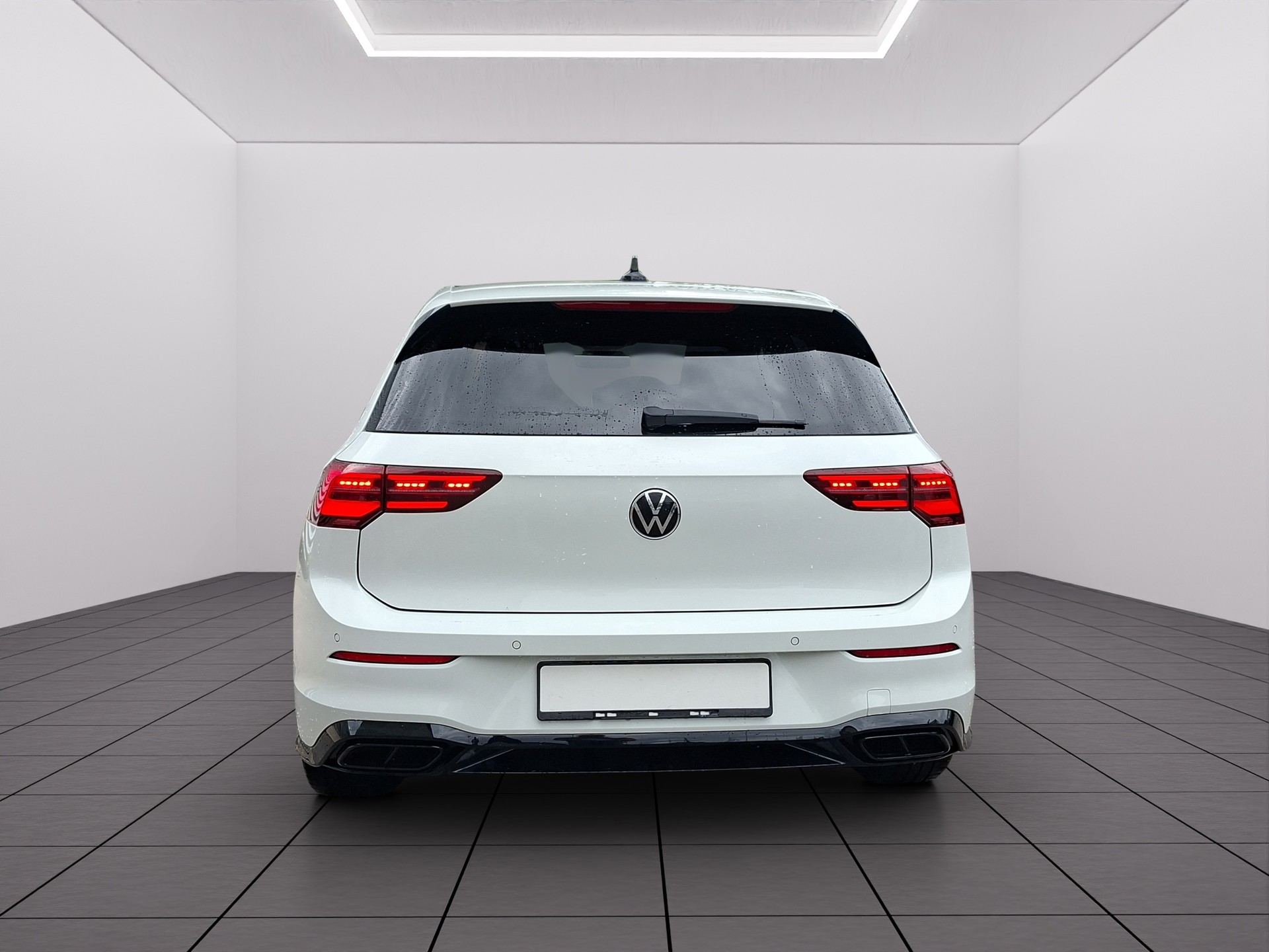 VW Golf 1.5 eTSI mHEV ACT R-Line DSG-showroom-element-3