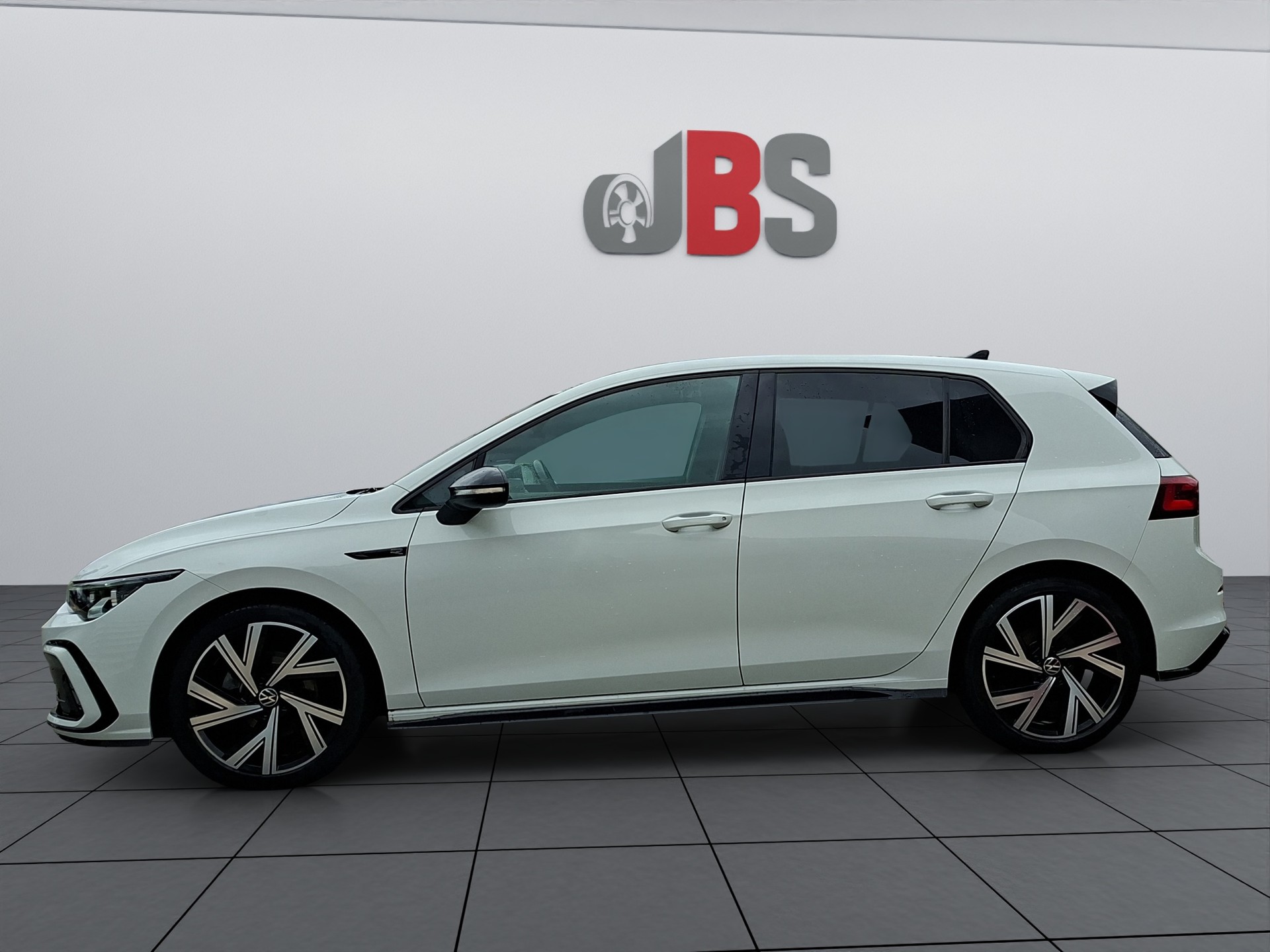 VW Golf 1.5 eTSI mHEV ACT R-Line DSG-showroom-element-1