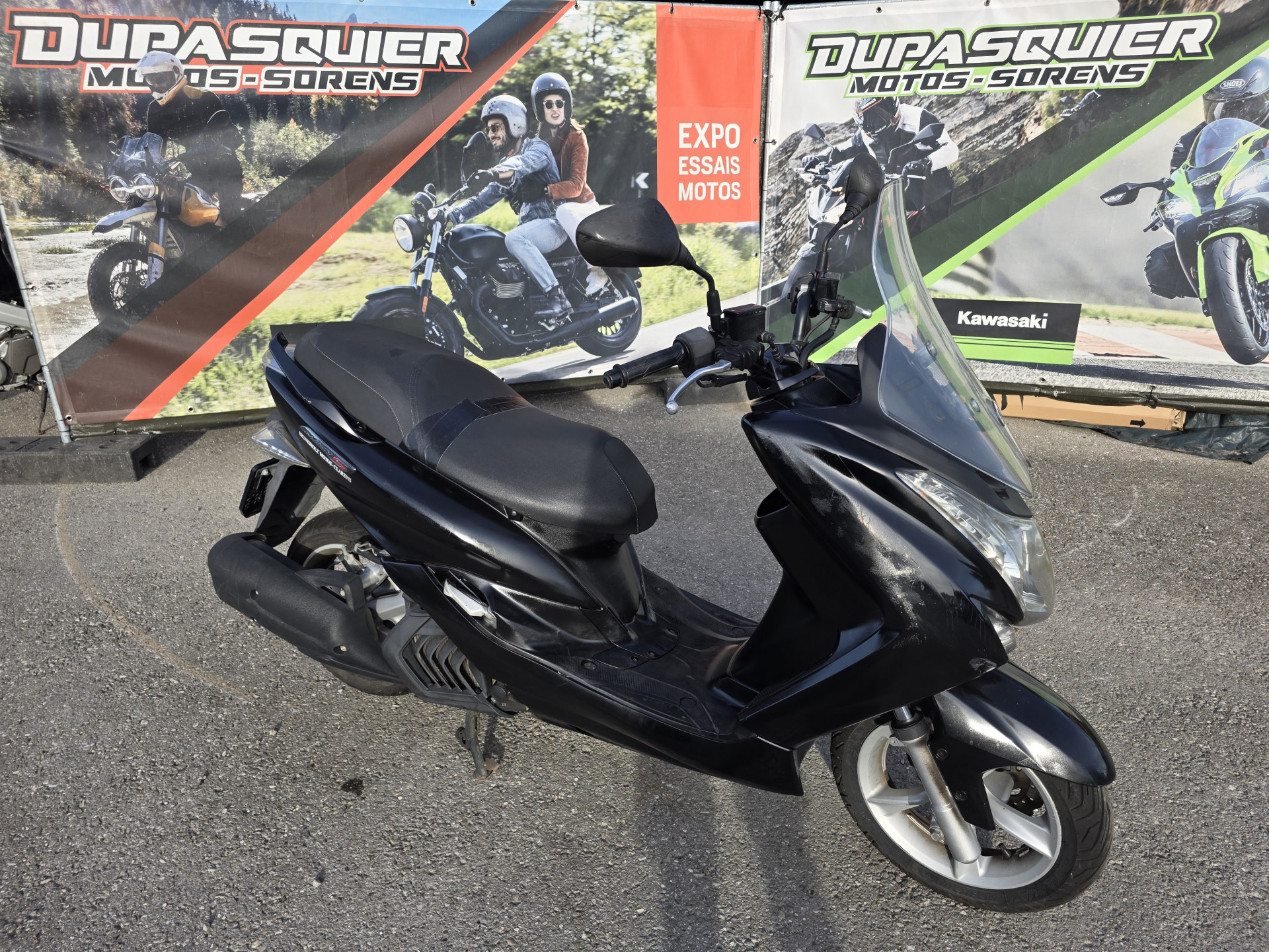 YAMAHA XC 125 R Majesty S-image-1