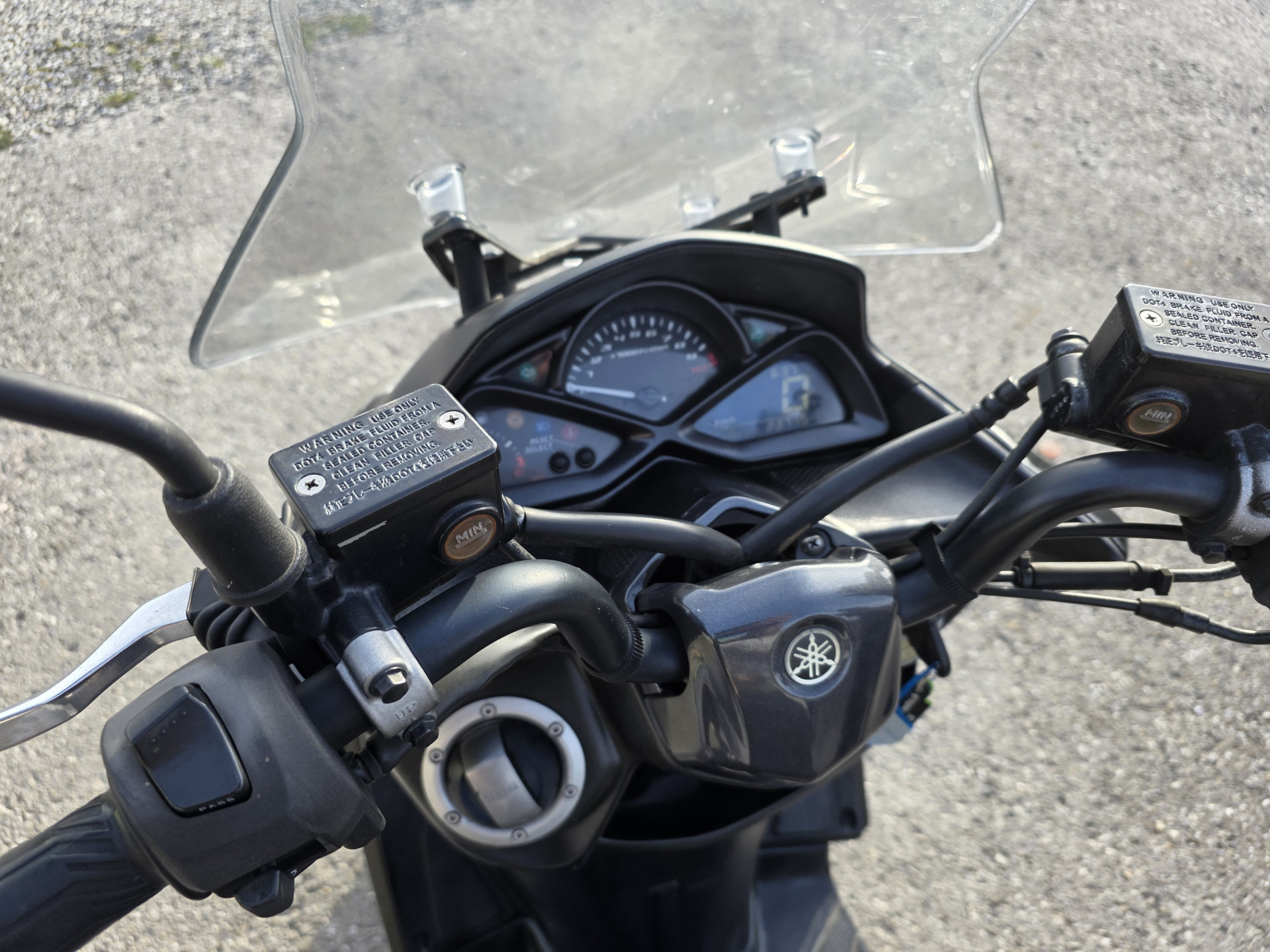 YAMAHA XC 125 R Majesty S-image-4
