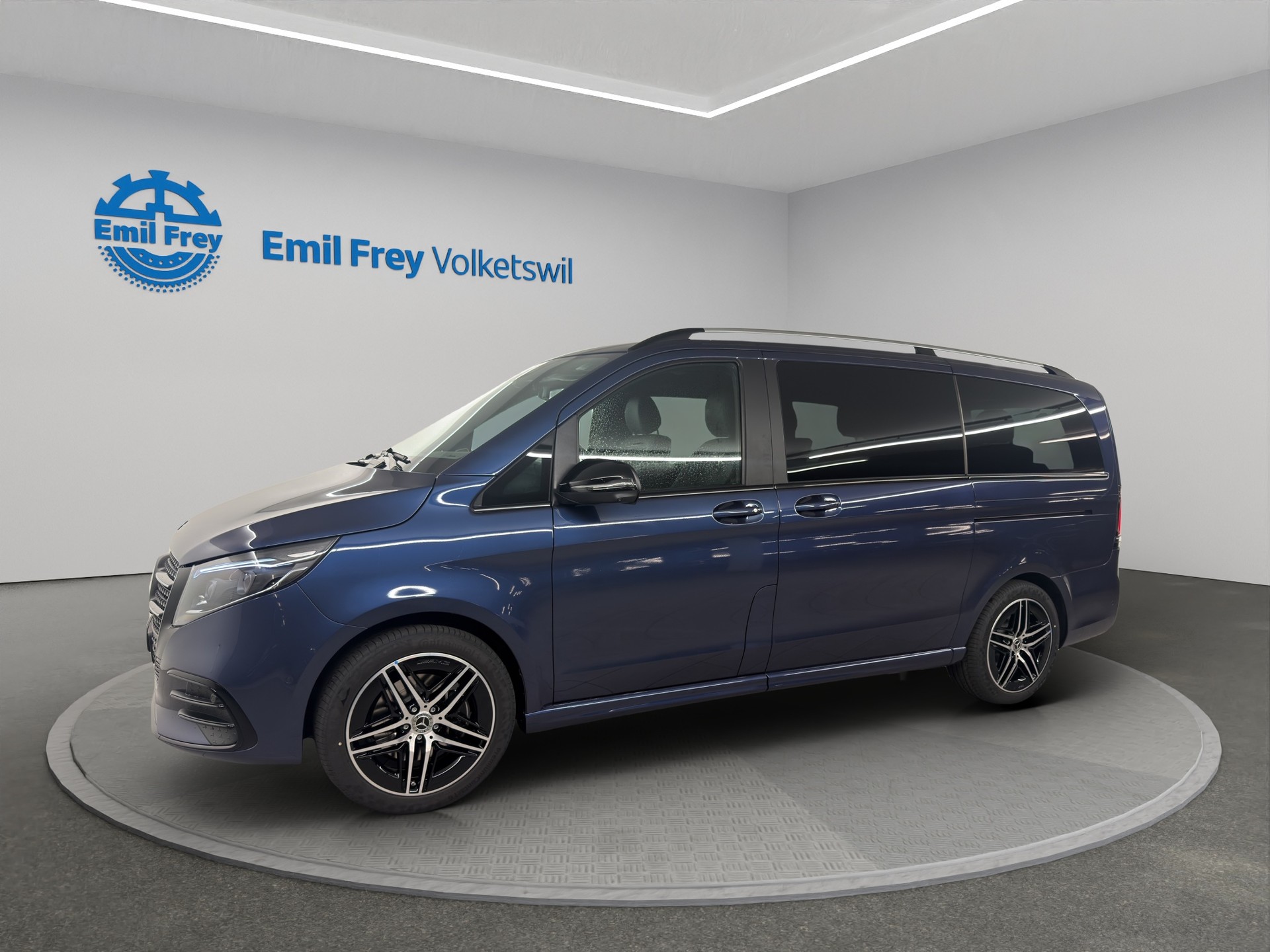 MERCEDES-BENZ V 300 d Swiss Ed. lang 4matic Van