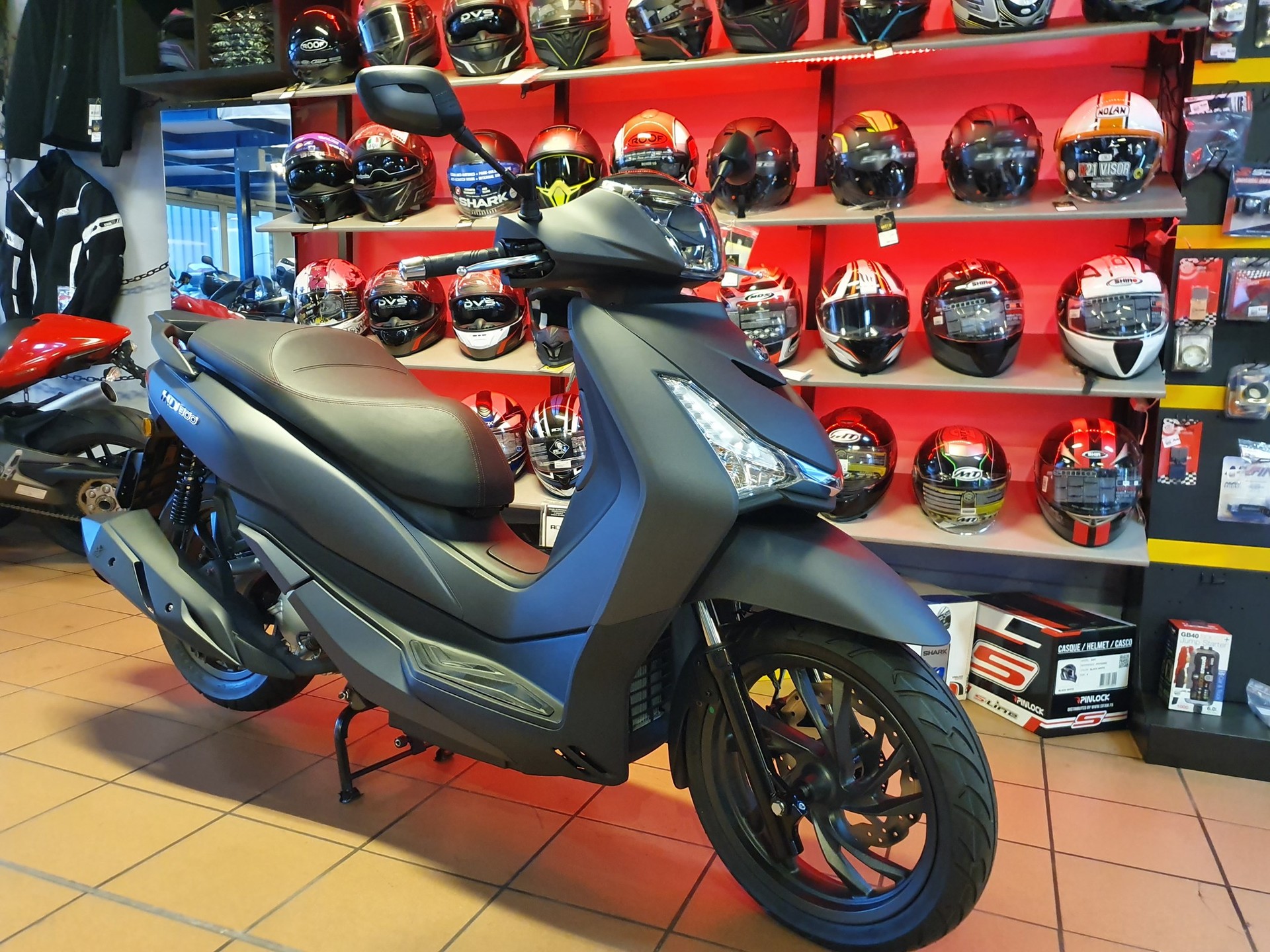 SYM HD 300i ABS-image-8